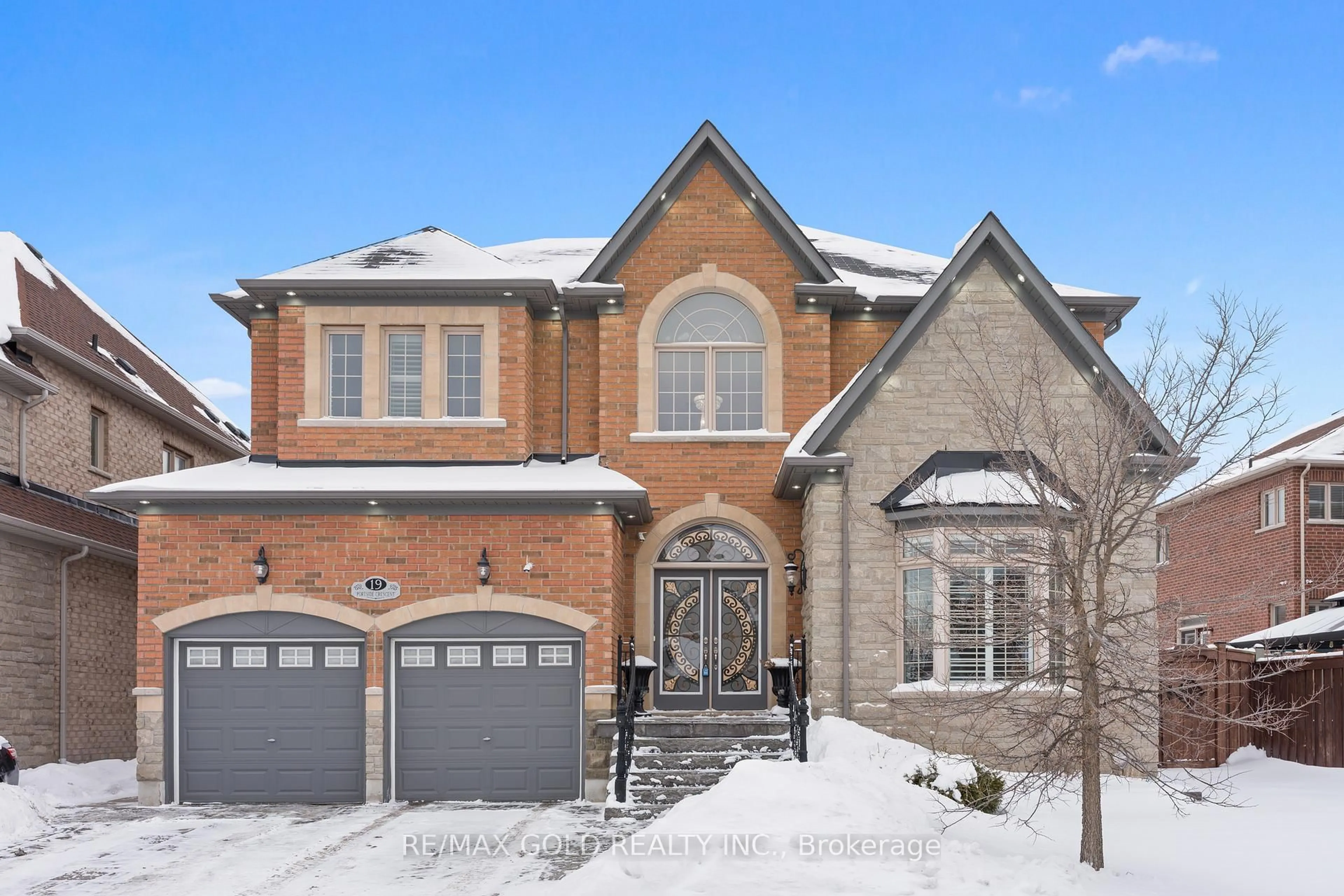 Home with brick exterior material, street for 19 Portside Cres, Brampton Ontario L6R 3P3