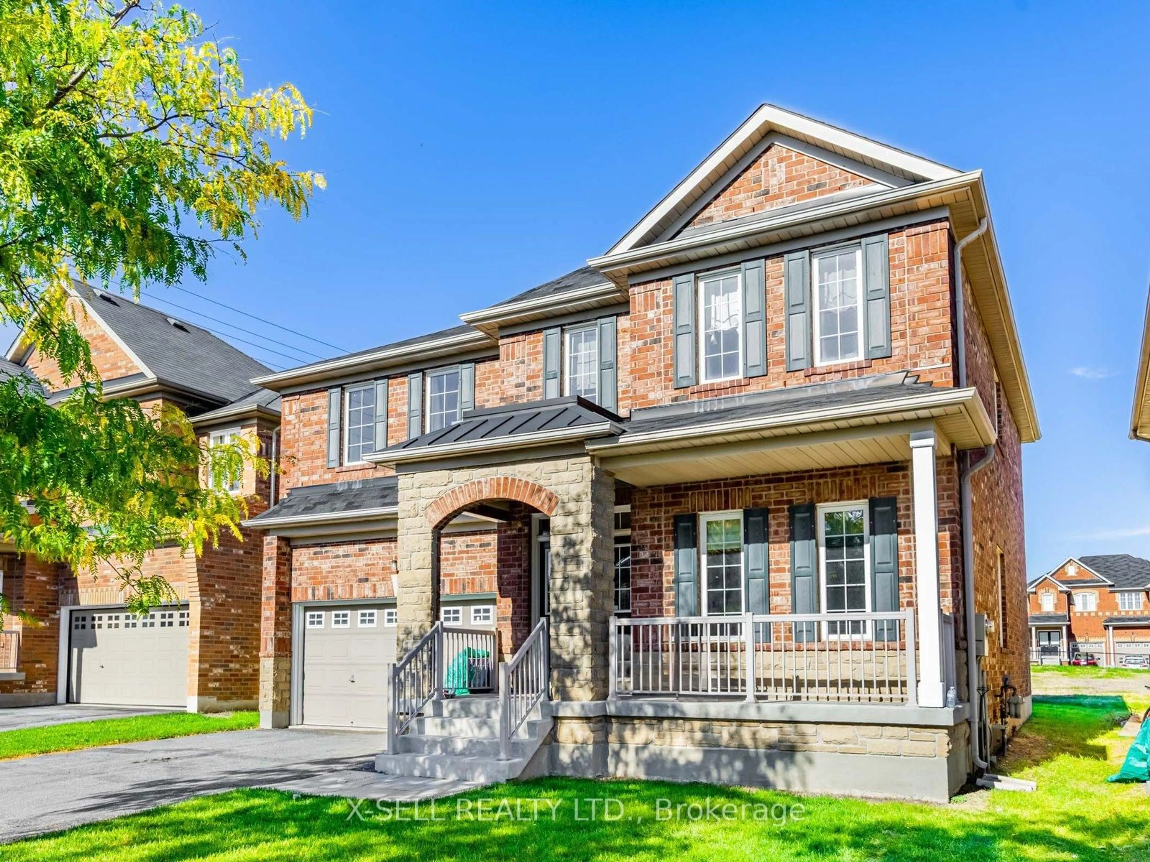 Home with brick exterior material, street for 34 Dockside Crt, Brampton Ontario L6Z 0B6