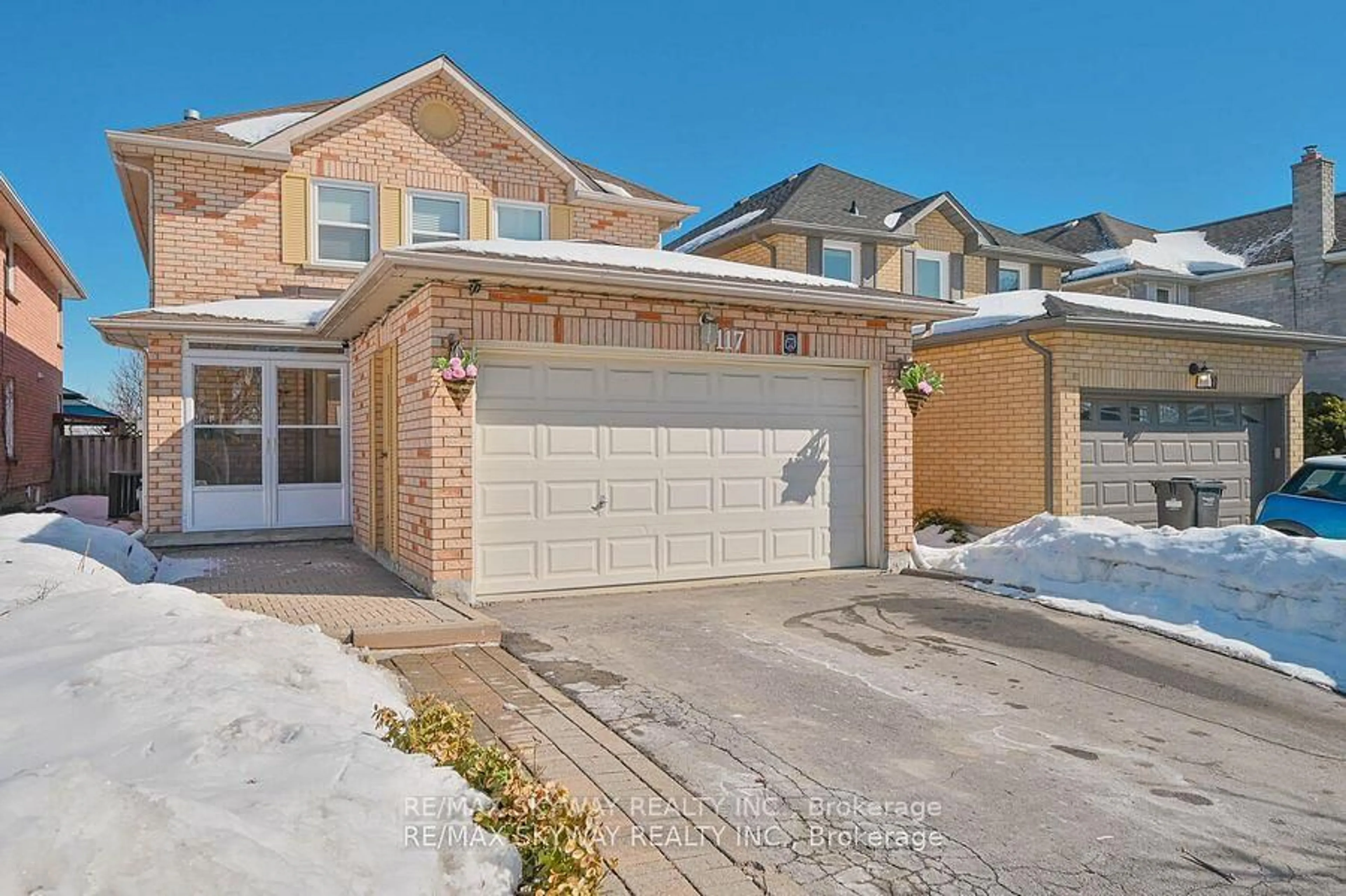 Home with brick exterior material, street for 117 Richvale Dr, Brampton Ontario L6Z 4G4