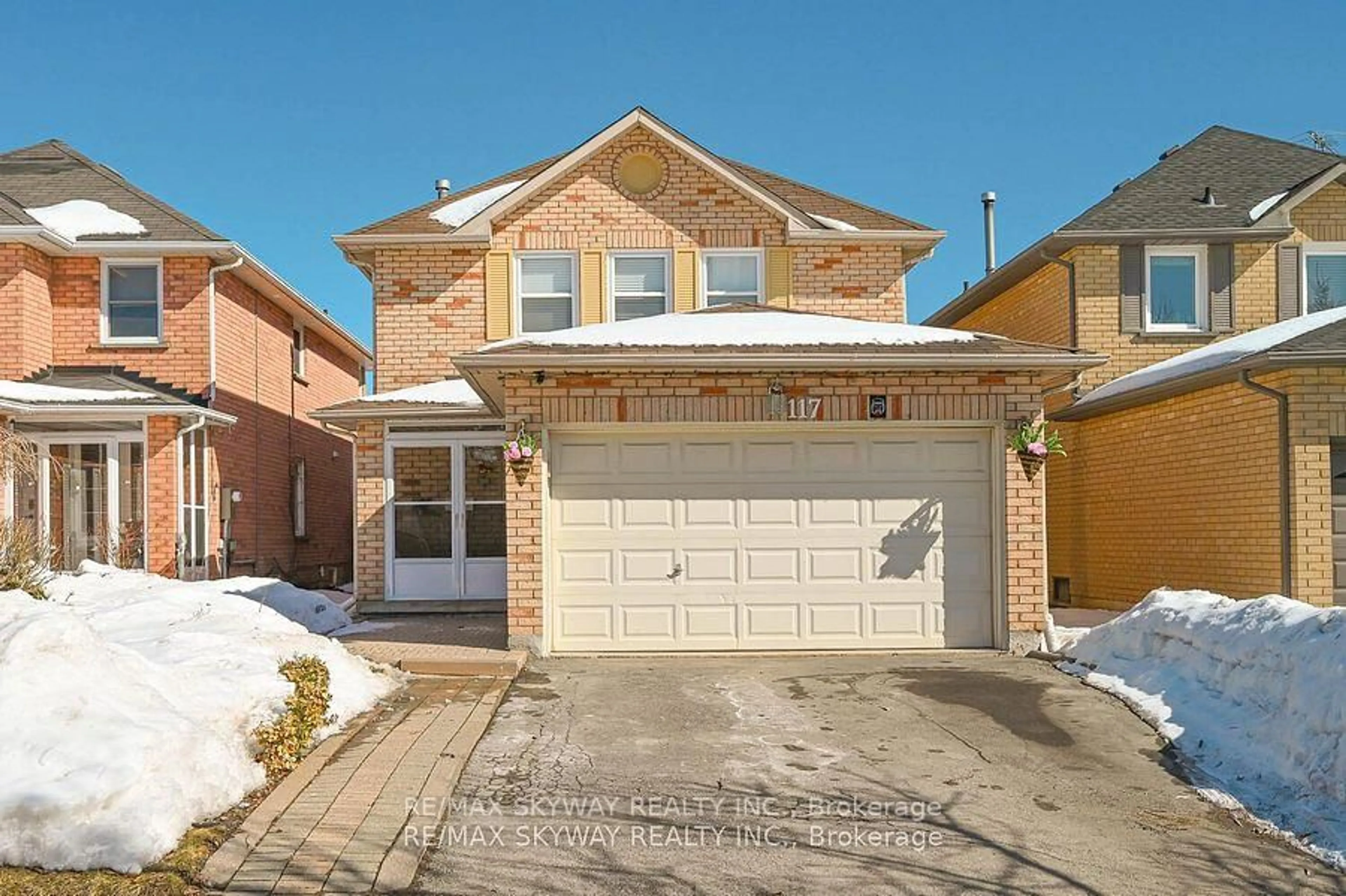 Home with brick exterior material, street for 117 Richvale Dr, Brampton Ontario L6Z 4G4