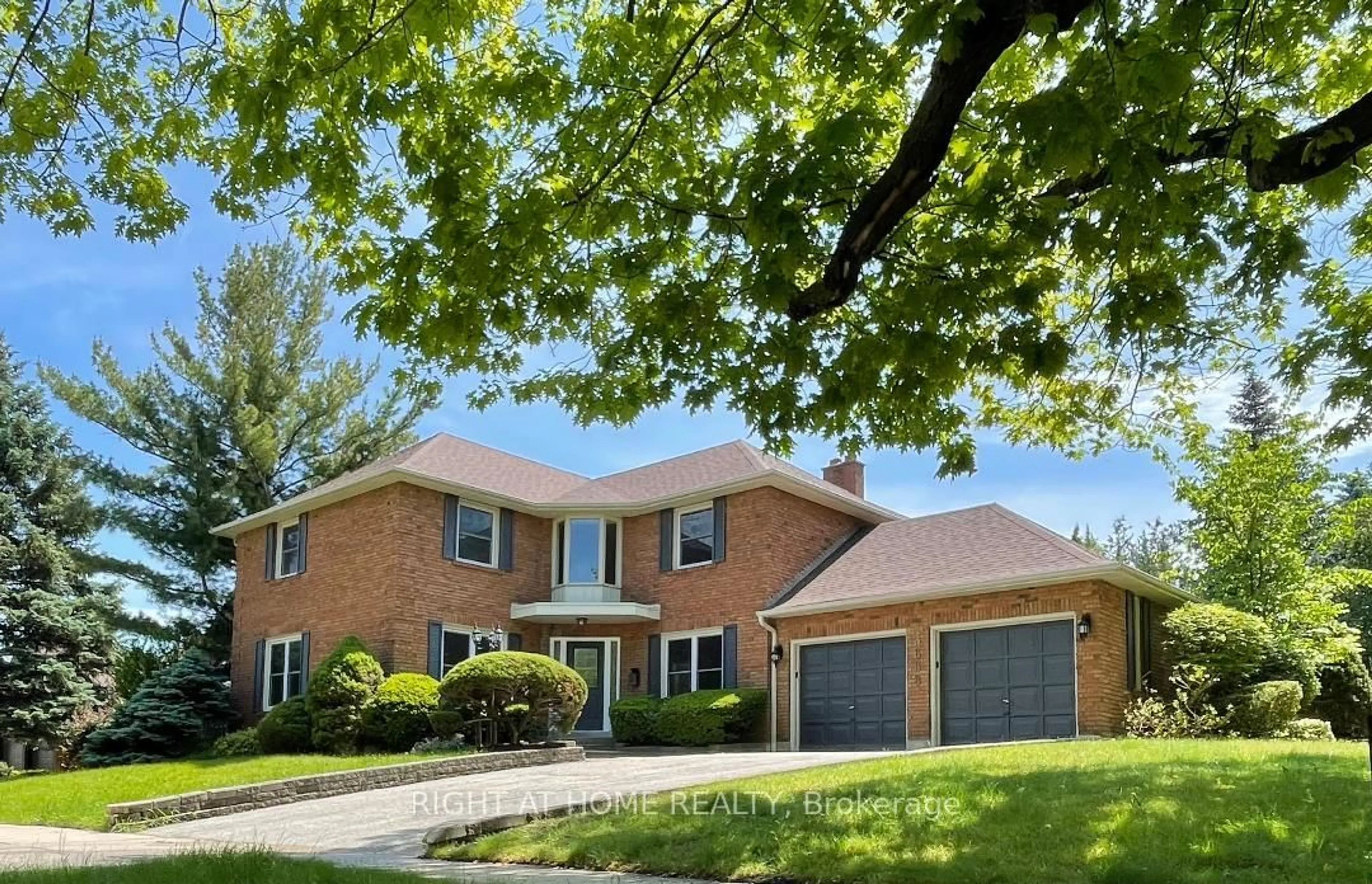 Home with brick exterior material, street for 3668 Belvedere Cres, Mississauga Ontario L5L 3B4