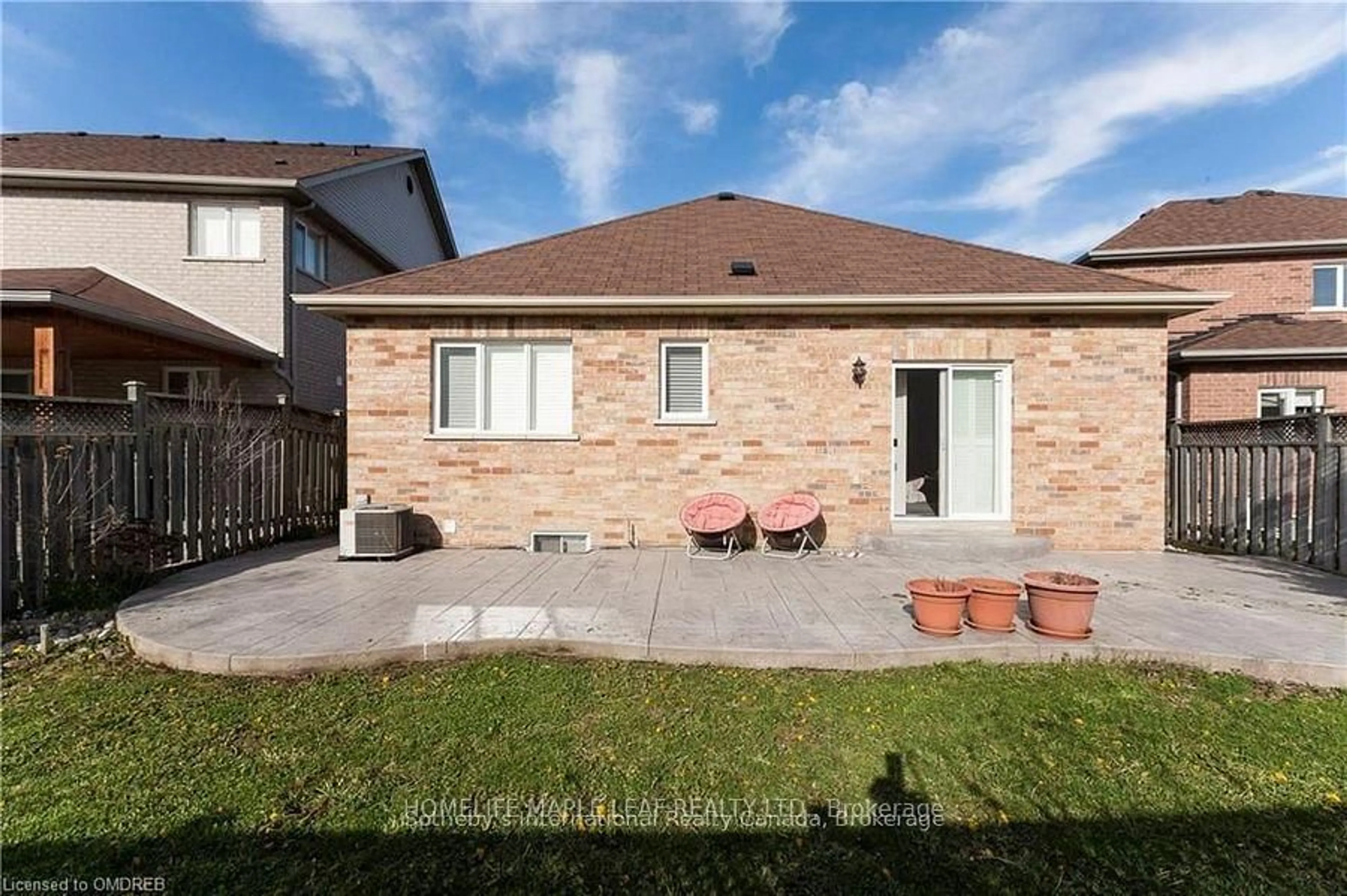 Home with brick exterior material, street for 694 Gypsy Fly Cres, Mississauga Ontario L5W 1H5