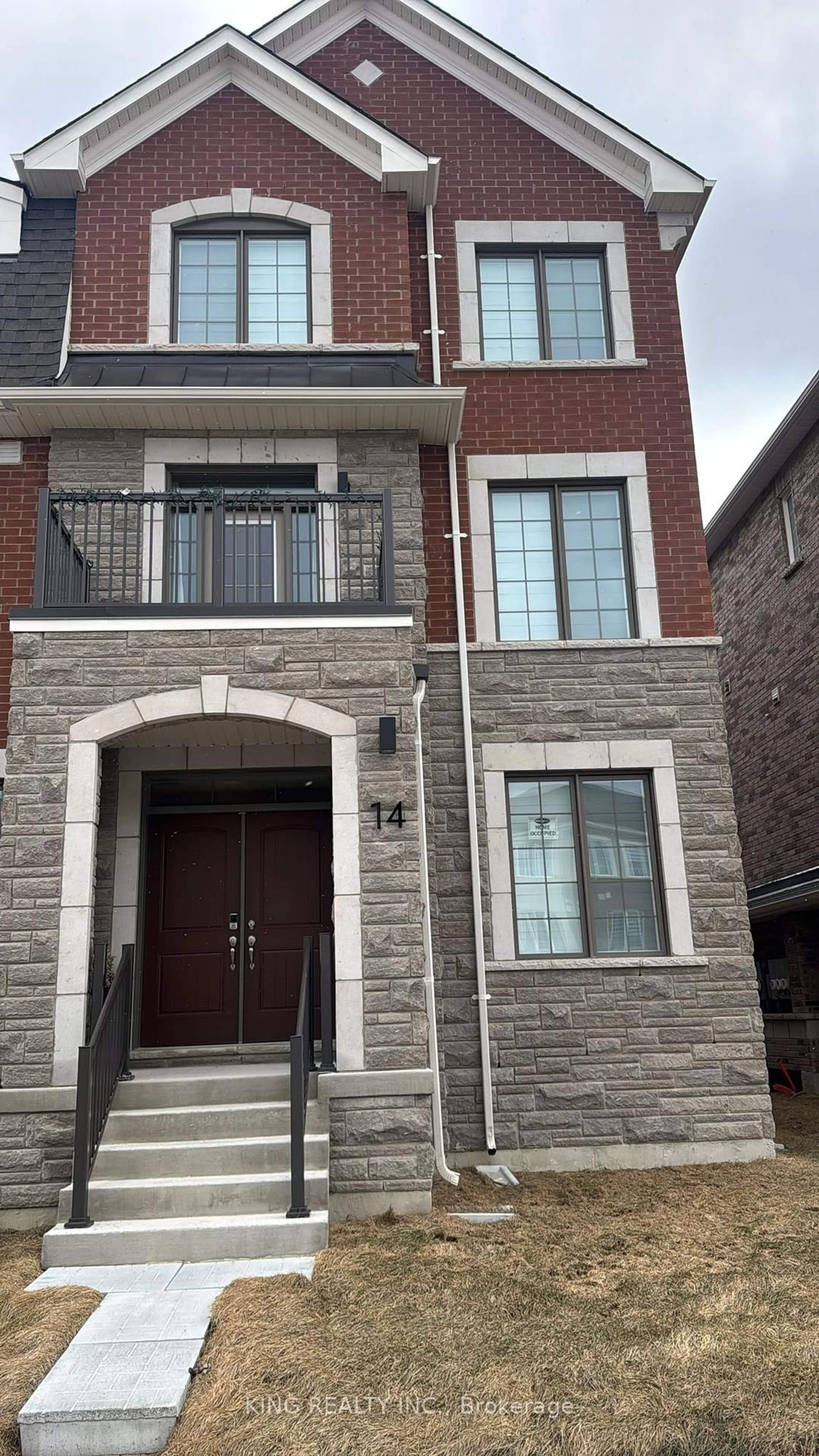 Home with brick exterior material, street for 14 Bellasera Way, Caledon Ontario L7C 4P1