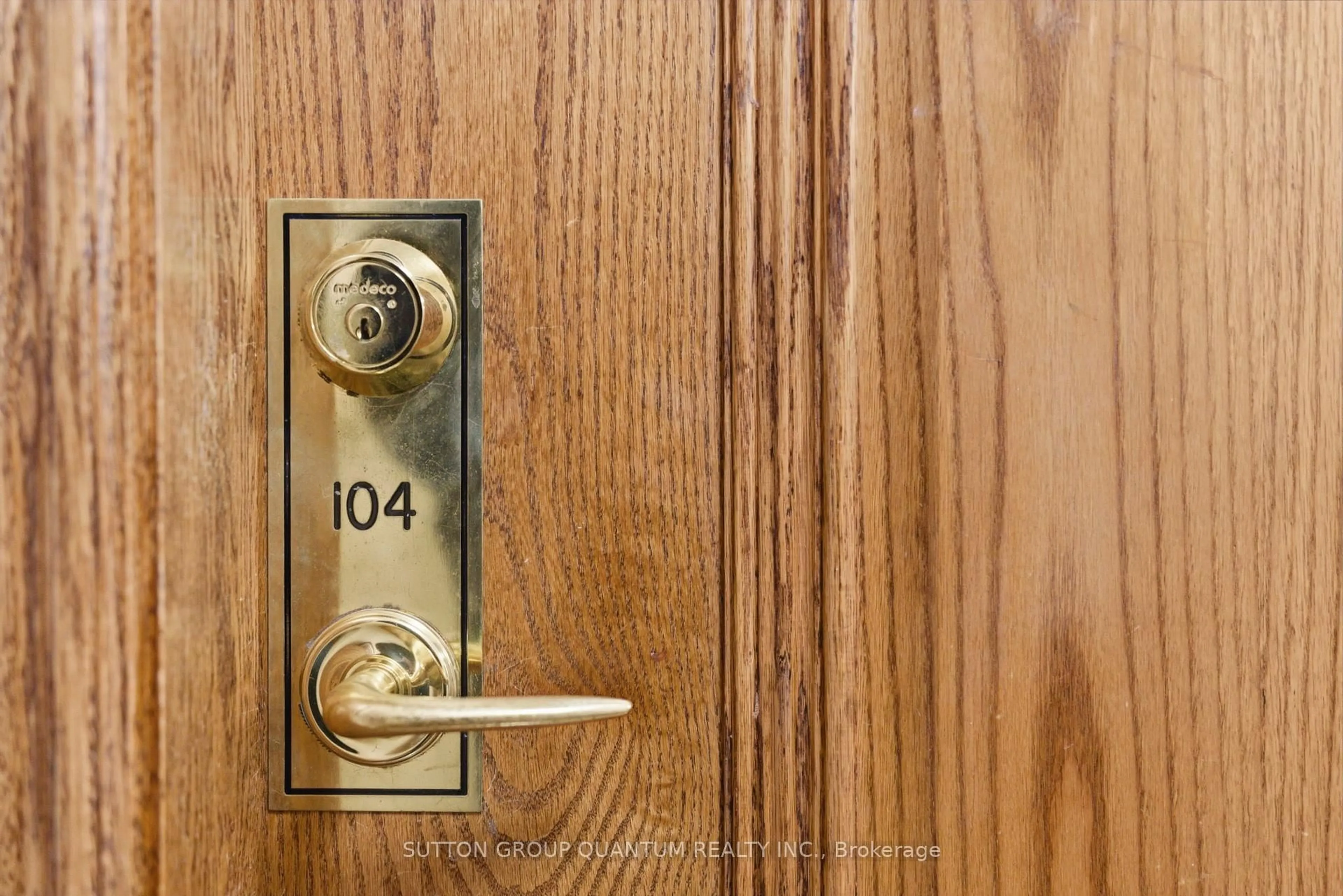 Unknown for 4889 Kimbermount Ave #104, Mississauga Ontario L5M 7R8