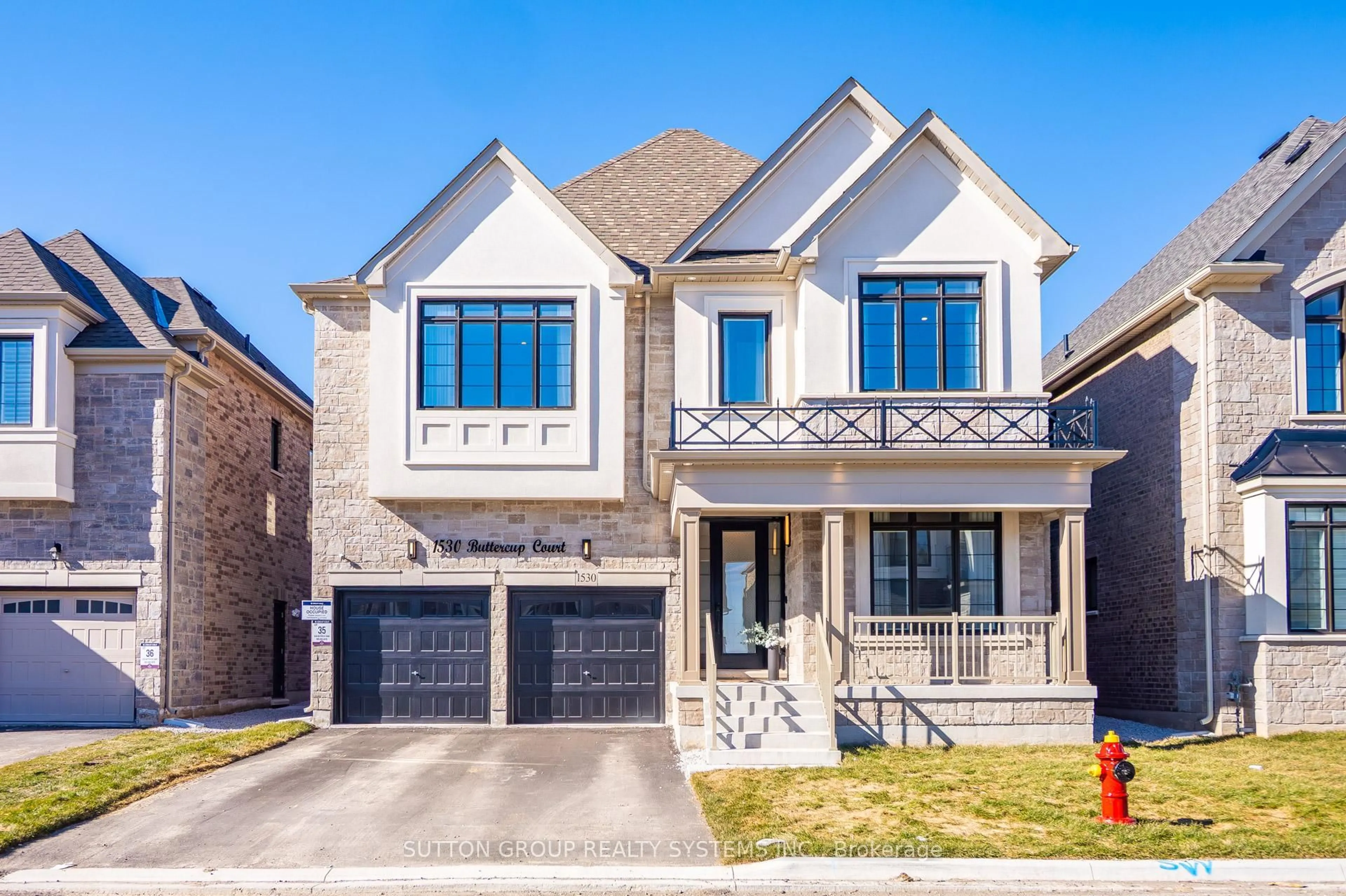 Home with brick exterior material, street for 1530 Buttercup Crt, Milton Ontario L9E 2G3