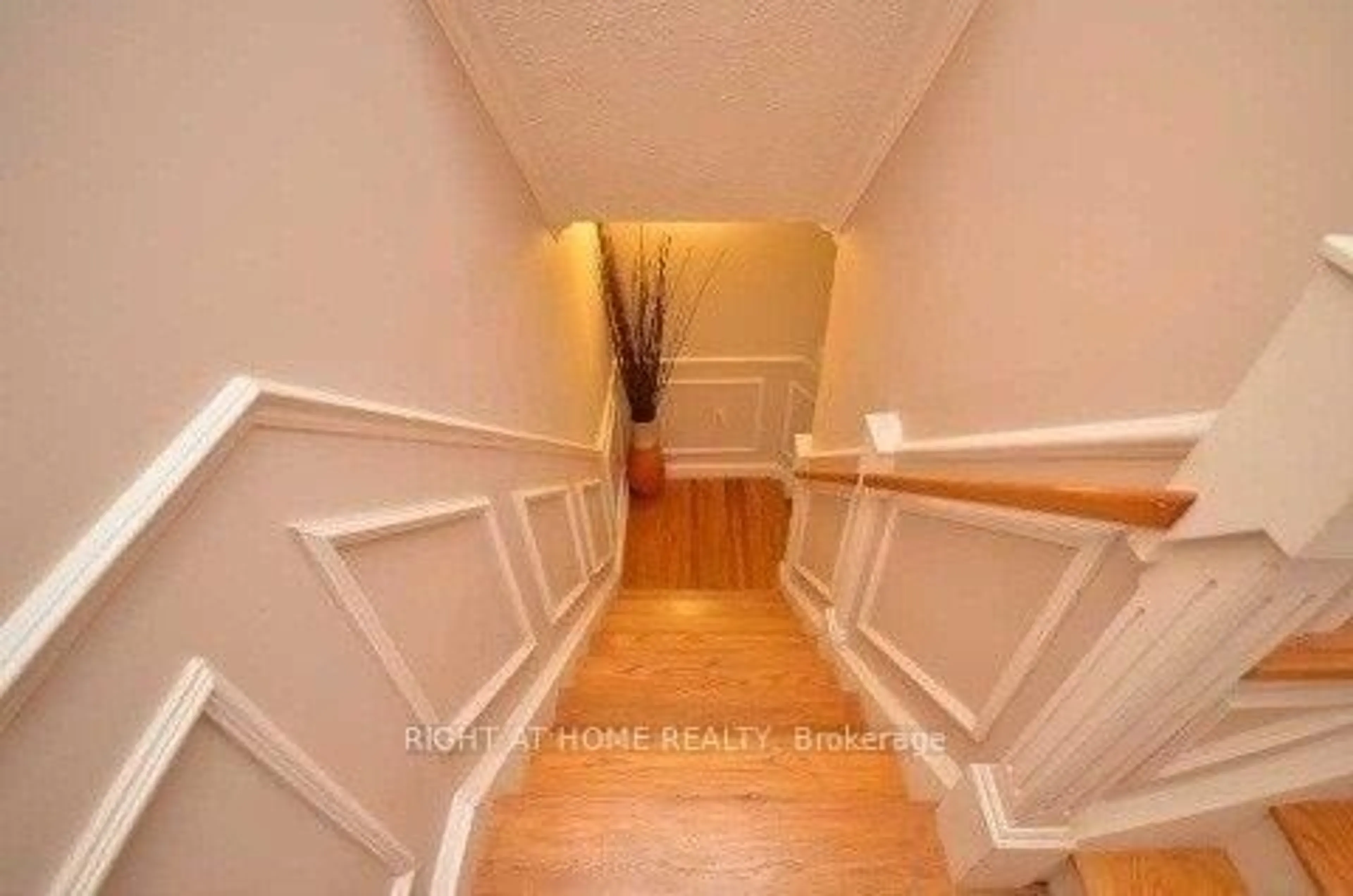 Unknown for 7475 Goreway Dr #17, Mississauga Ontario L4T 3T3