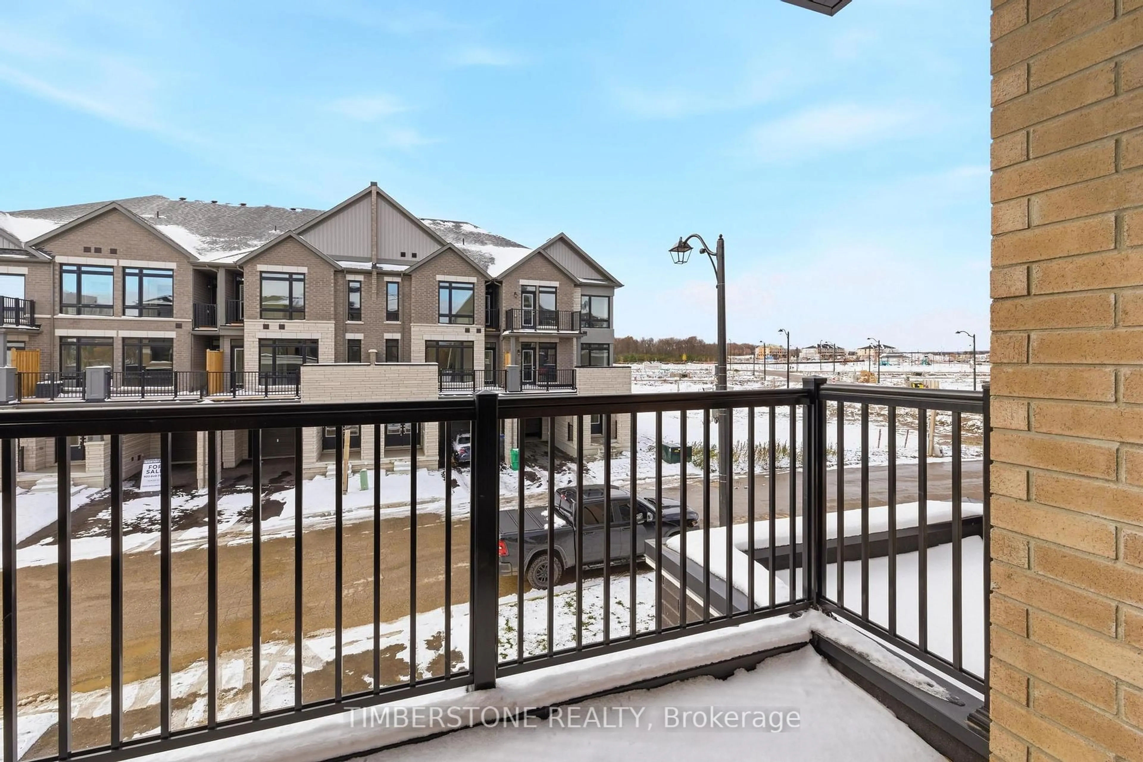 Unknown for 80 Blue Pond Dr, Brampton Ontario L7A 5M1