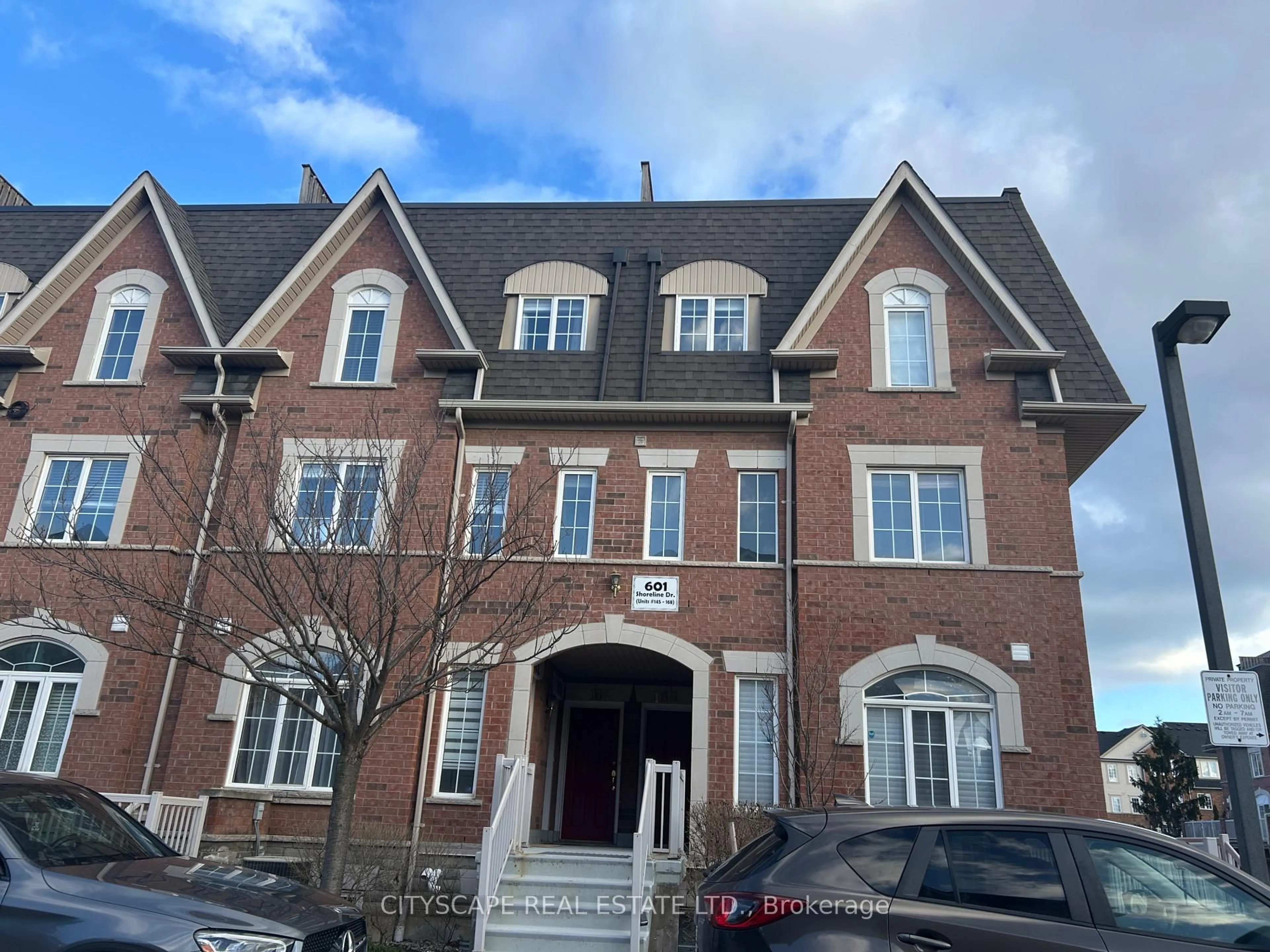 Home with brick exterior material, street for 601 Shoreline Dr #162, Mississauga Ontario L5B 4K1