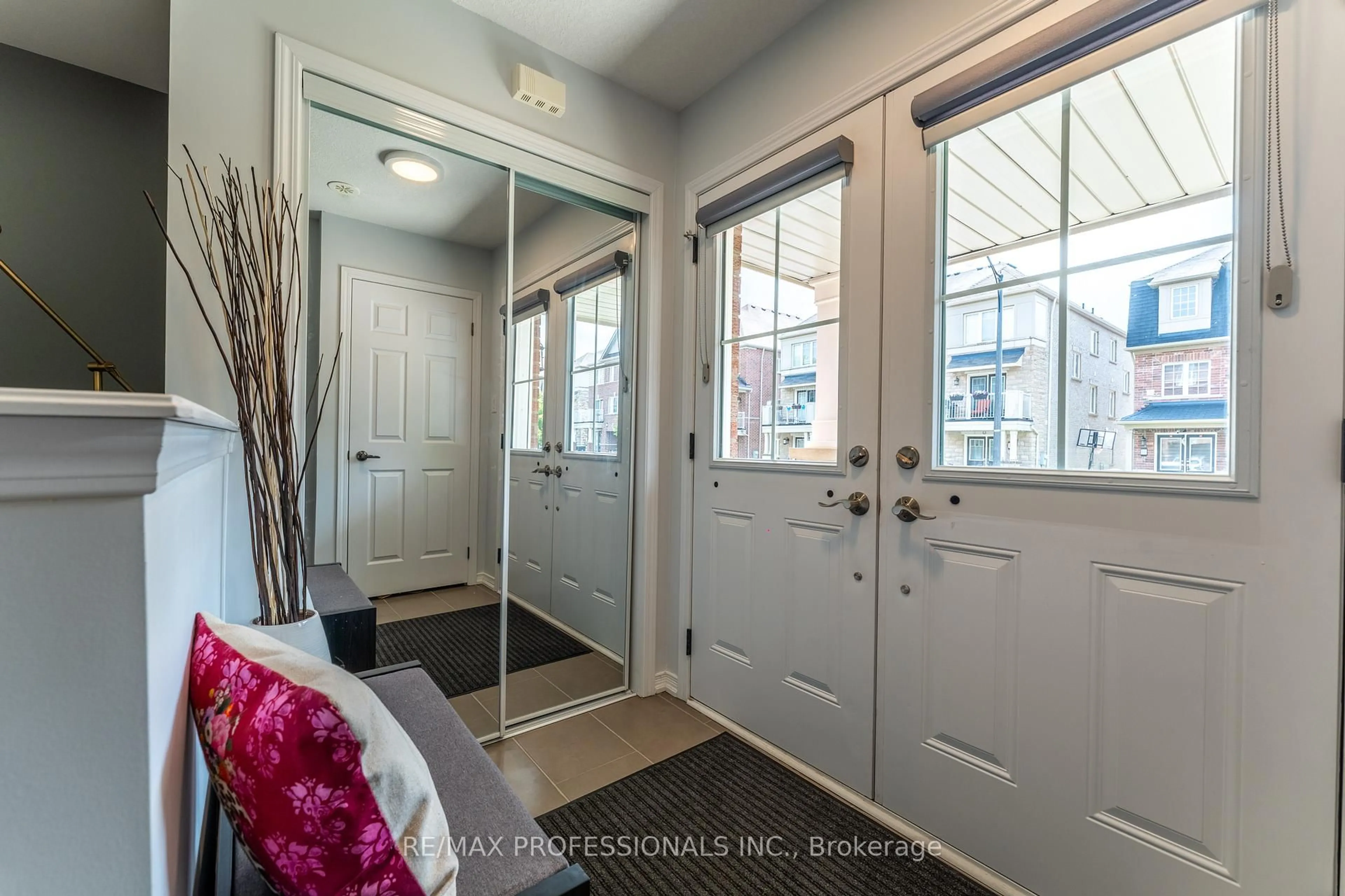 Indoor entryway for 11 Givemay St, Brampton Ontario L7A 0C7