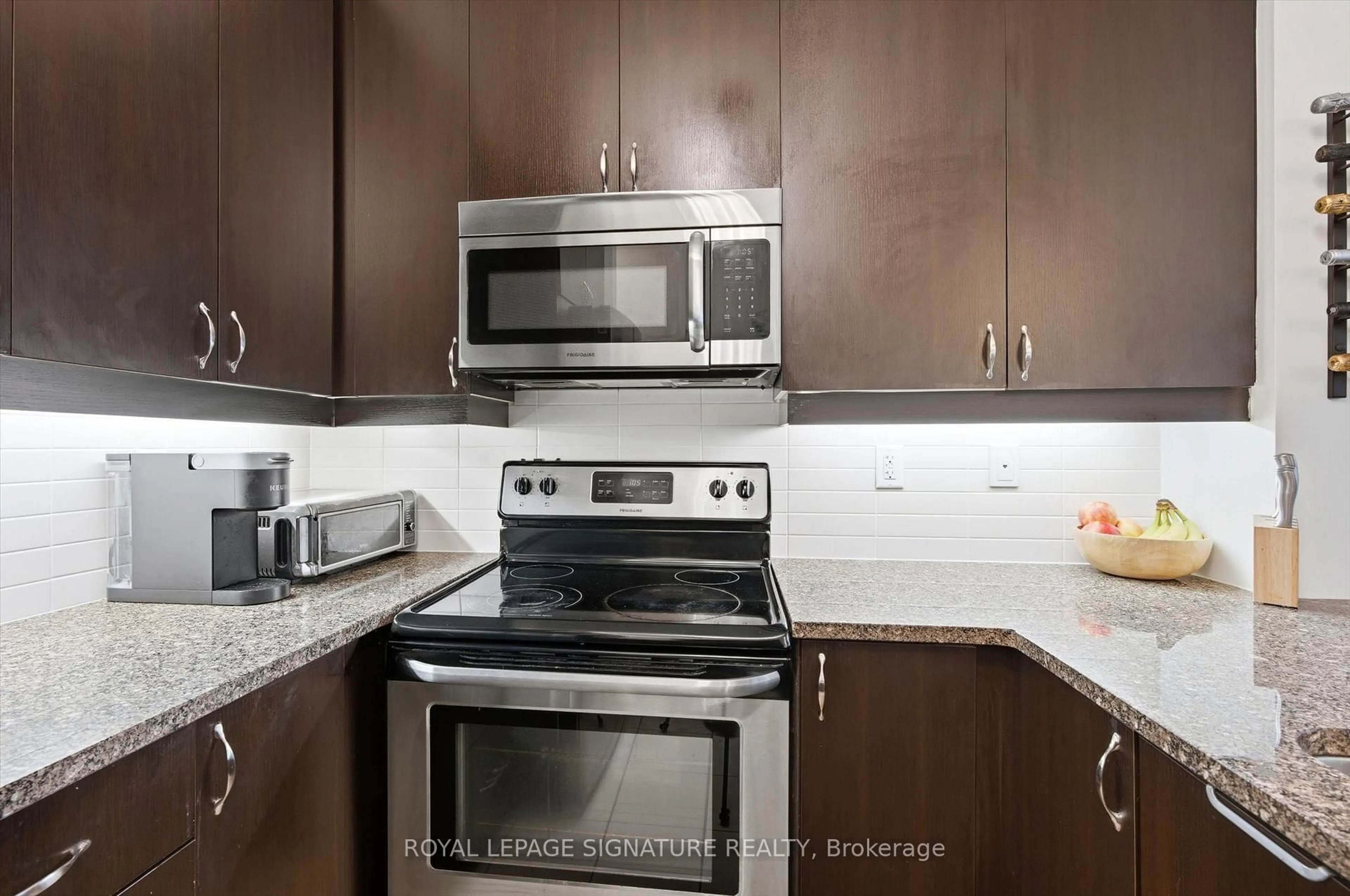 Standard kitchen, unknown for 1185 The Queensway #527, Toronto Ontario M8Z 0C6