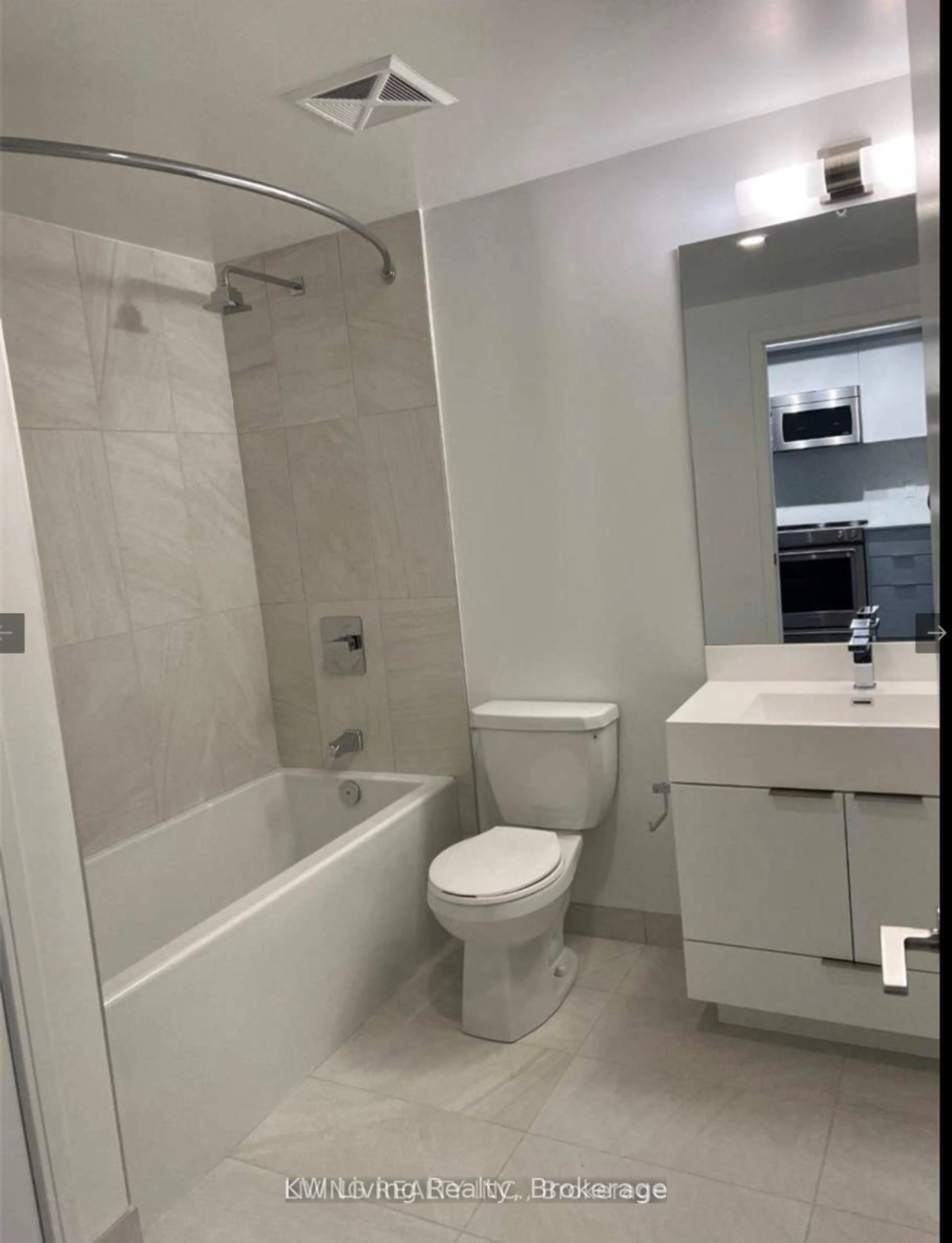 Standard bathroom, unknown for 30 Samuel Wood Way #1211, Toronto Ontario M9B 0C9