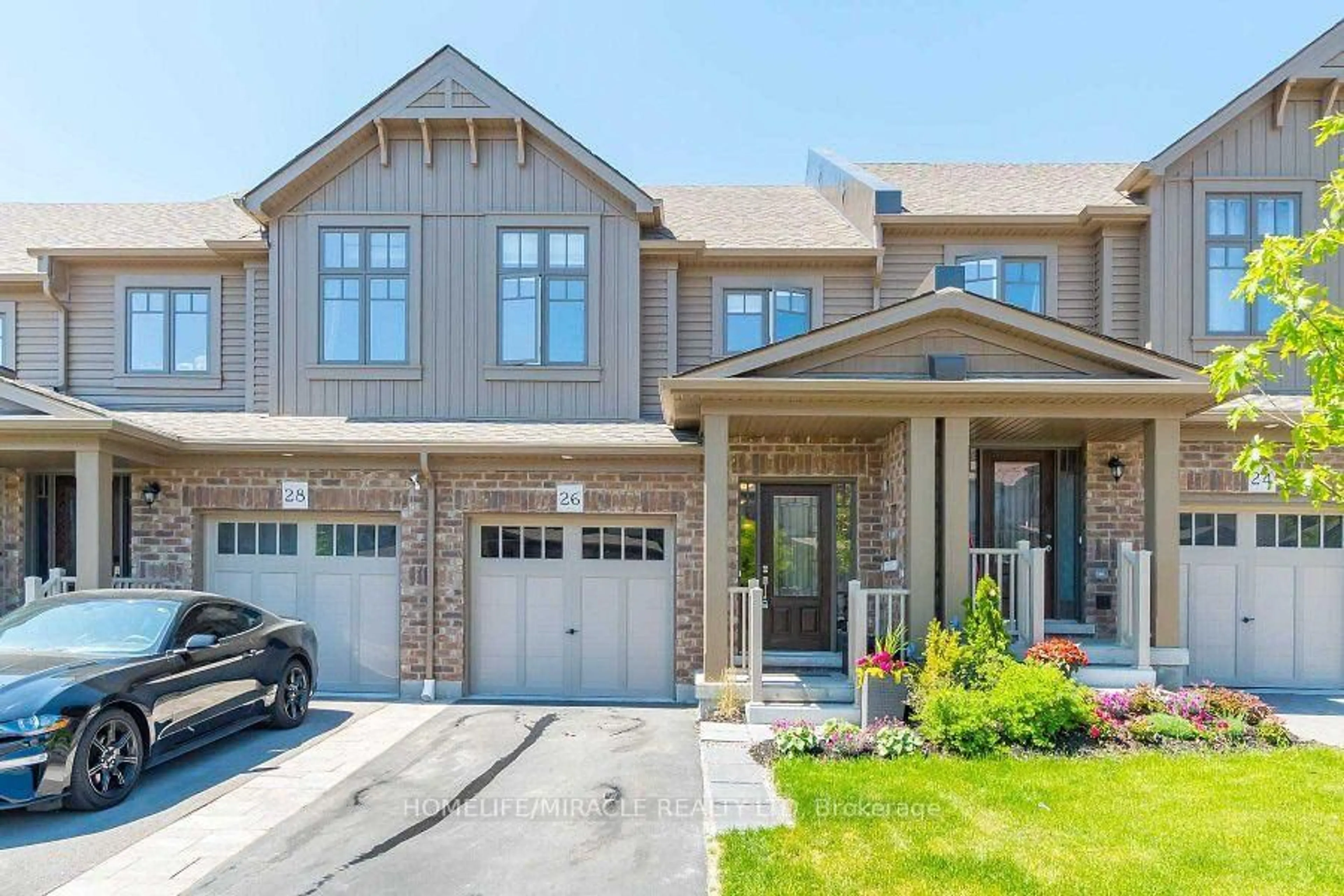 Home with brick exterior material, street for 26 Winterton Crt, Orangeville Ontario L9W 7N5