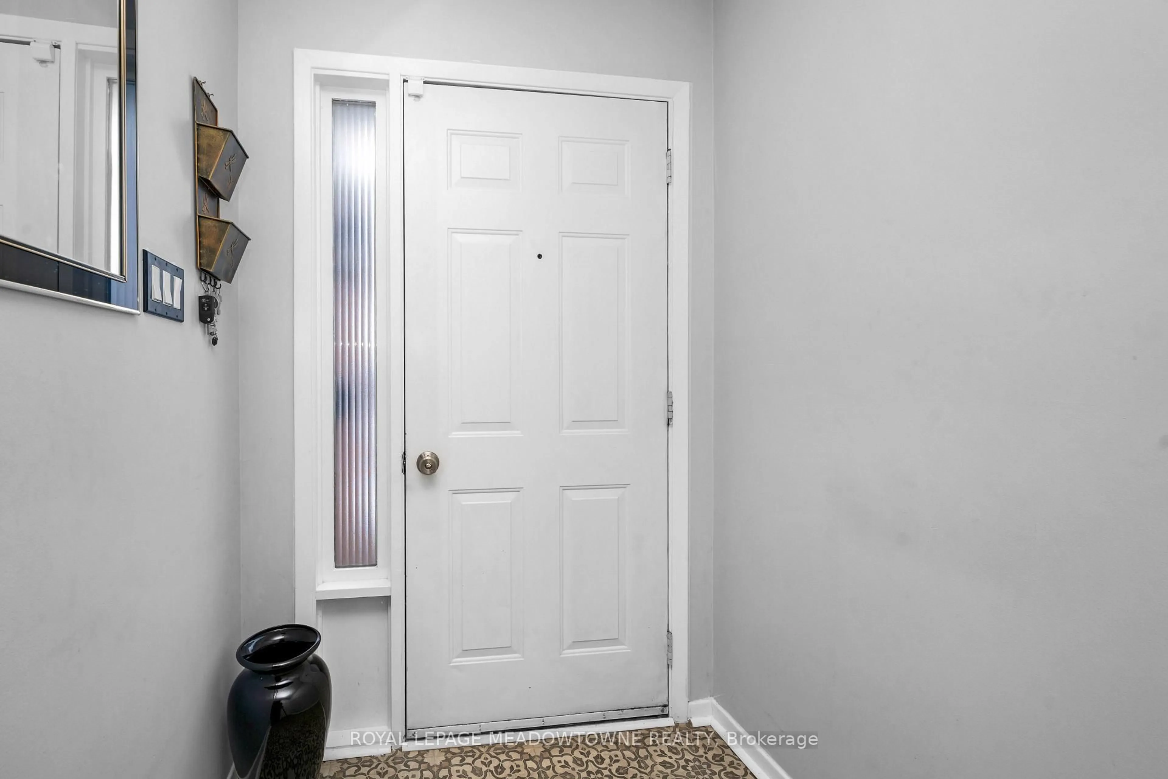 Indoor entryway for 3079 Fifth Line #78, Mississauga Ontario L5L 3T1