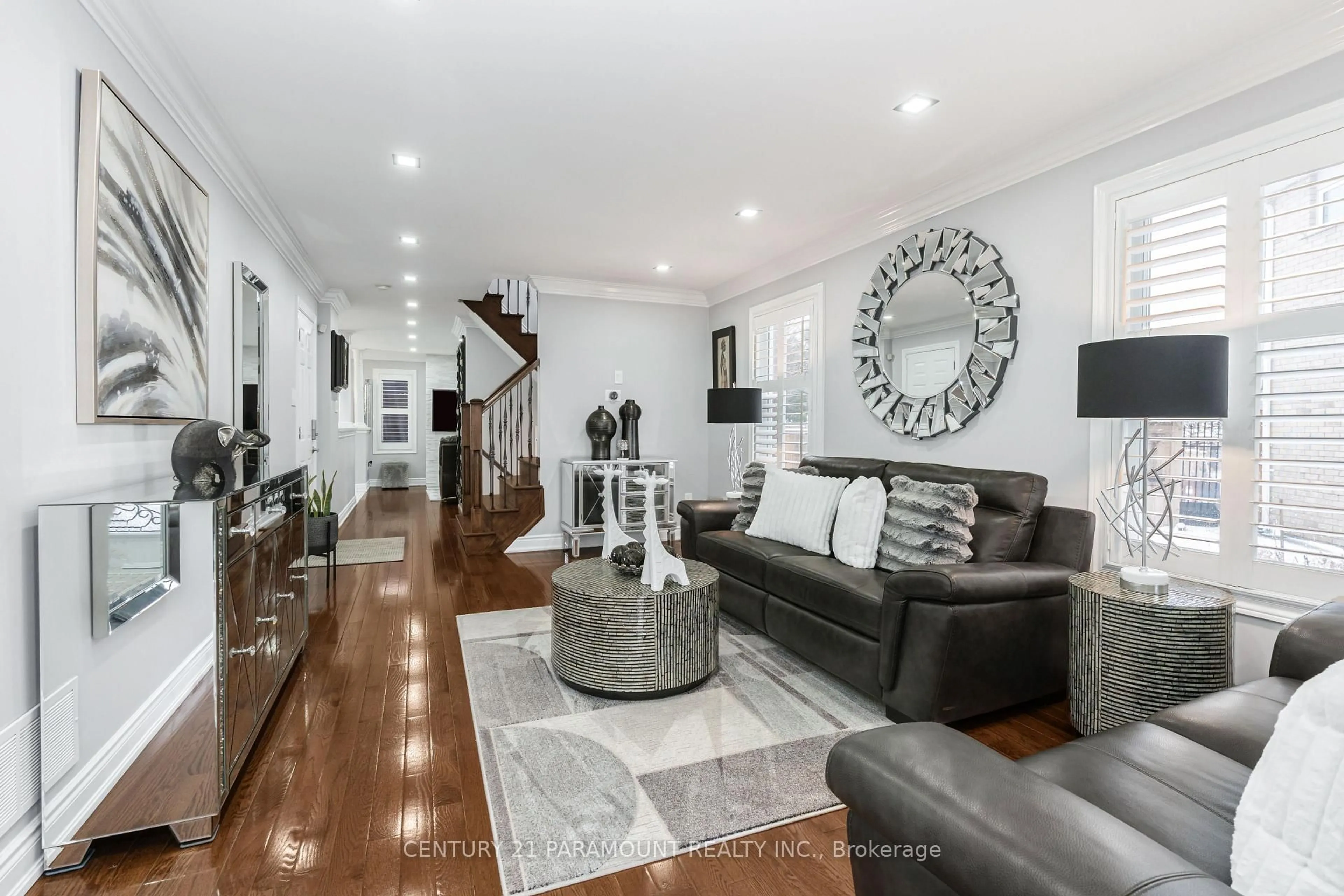 Living room with furniture, unknown for 14 Redfinch Way, Brampton Ontario L7A 2B3