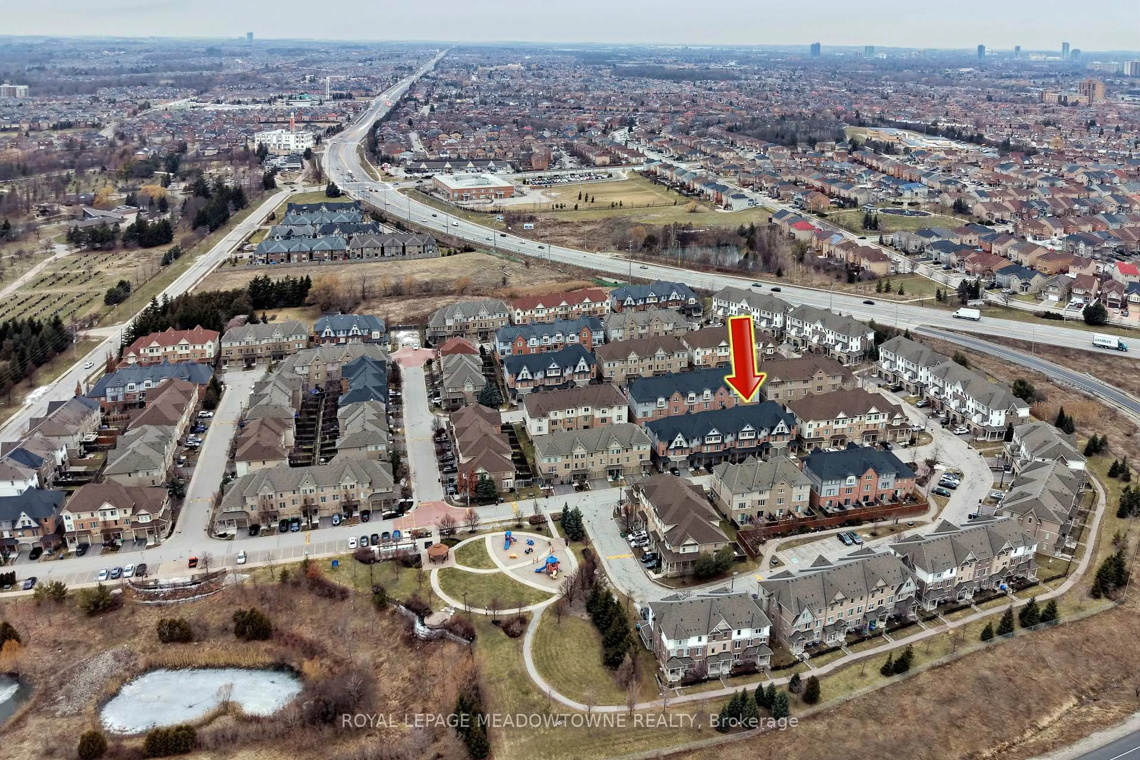 A pic from outside/outdoor area/front of a property/back of a property/a pic from drone, street for 113 Cedar Lake Cres, Brampton Ontario L6Y 0R1