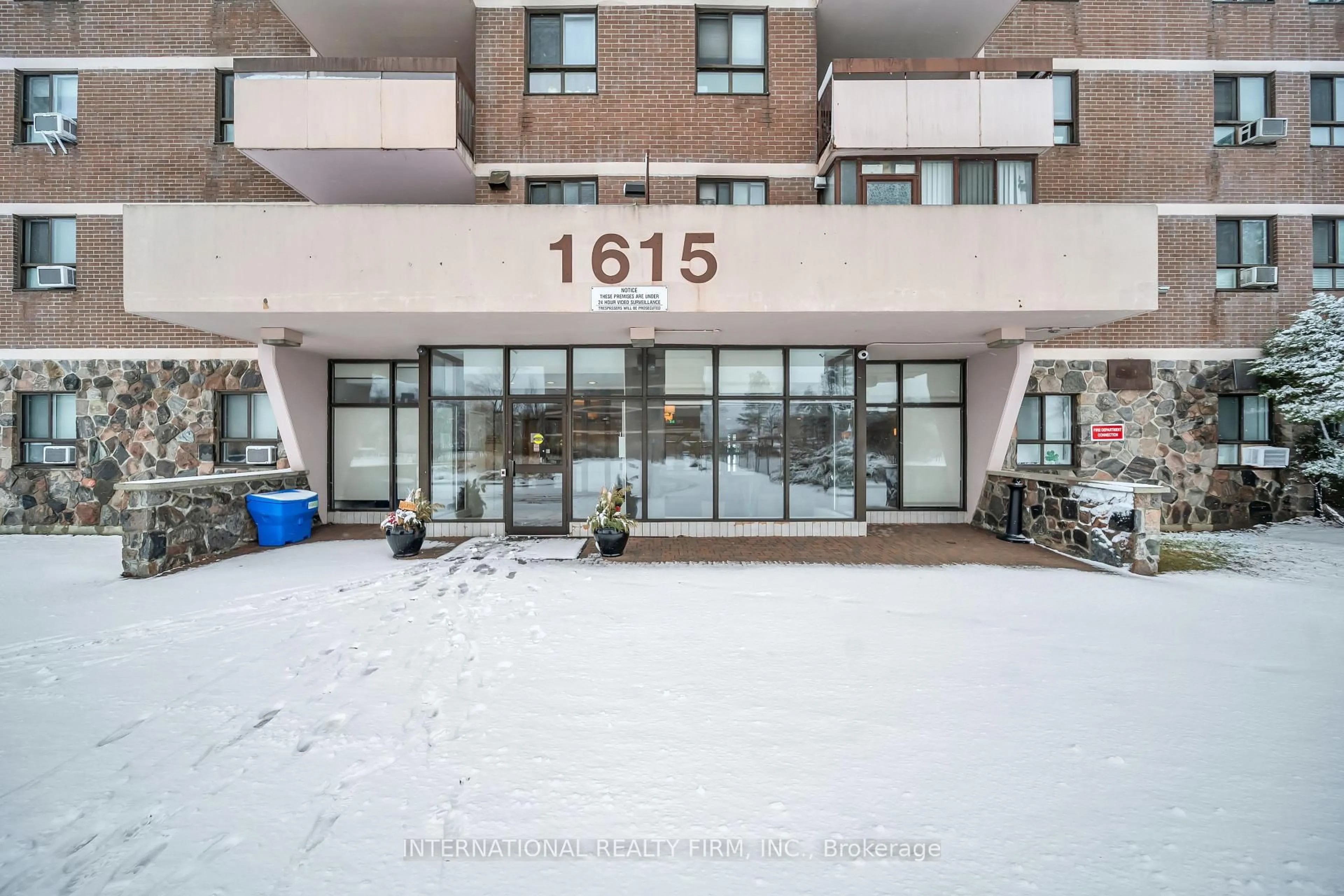 Unknown for 1615 Bloor St #801, Mississauga Ontario L4X 1S2
