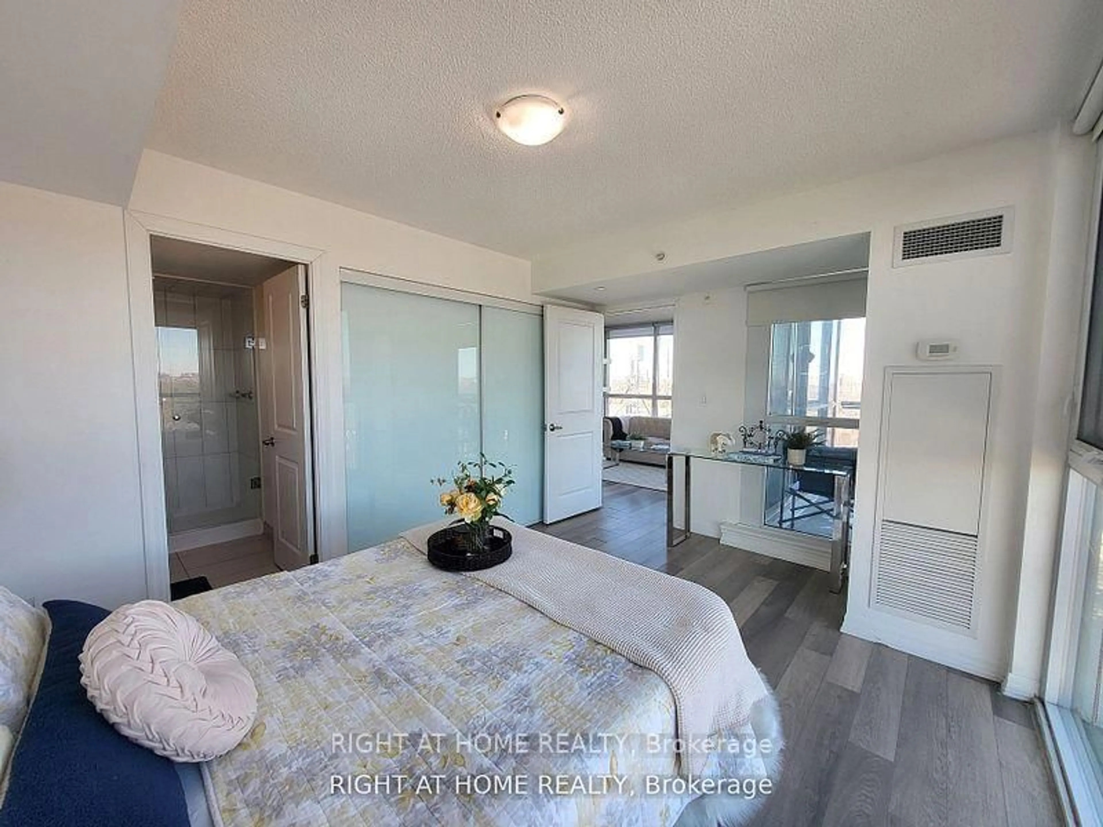 A pic of a room for 80 Esther Lorrie Dr #906, Toronto Ontario M9W 0C6