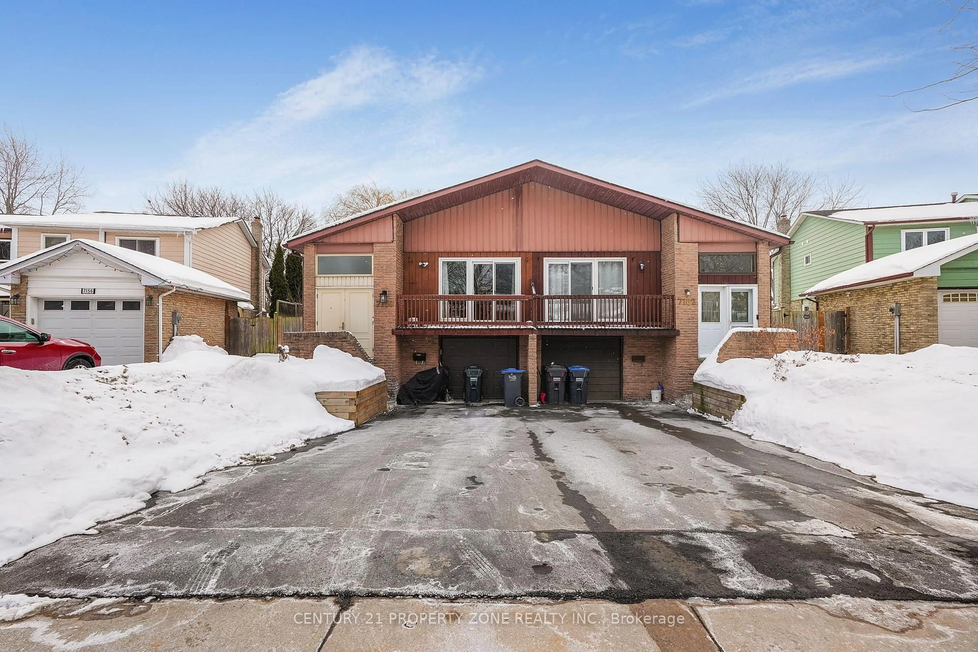 Home with brick exterior material, street for 7160 Bendigo Circ, Mississauga Ontario L5N 1Z5