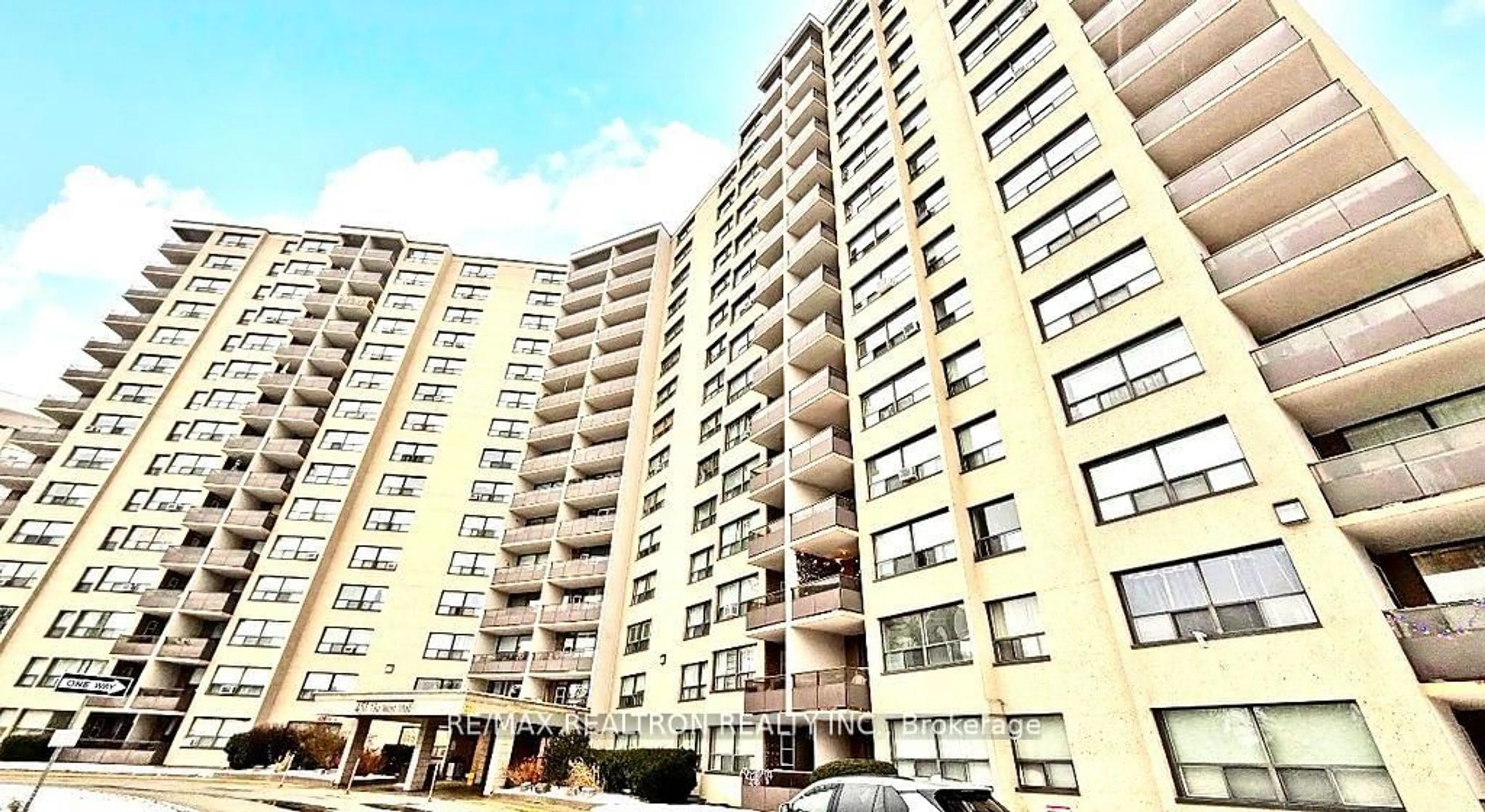 Unknown for 451 The West Mall #218, Toronto Ontario M9C 1G1