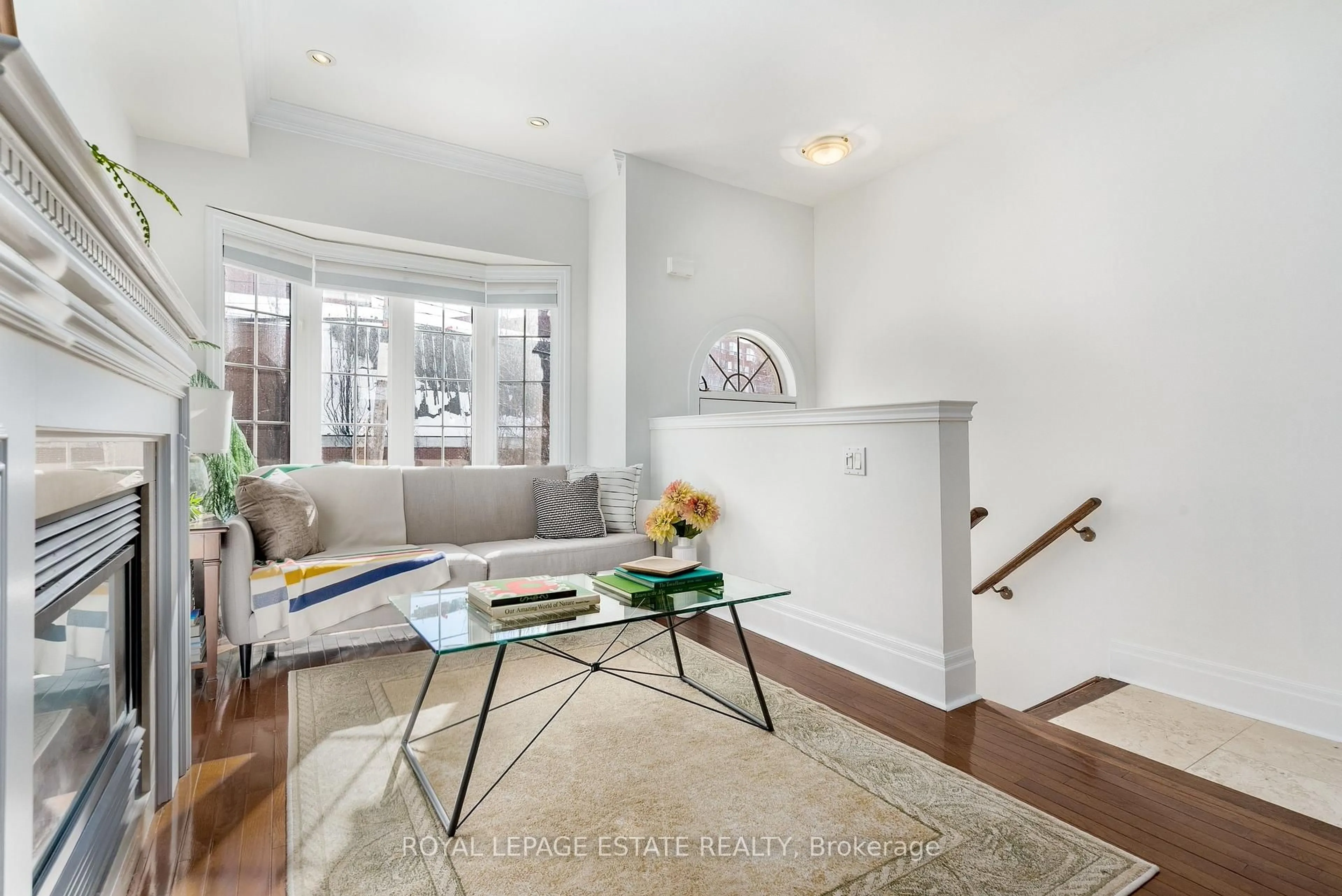 Living room with furniture, unknown for 120 Clement Rd, Toronto Ontario M9R 1Z2