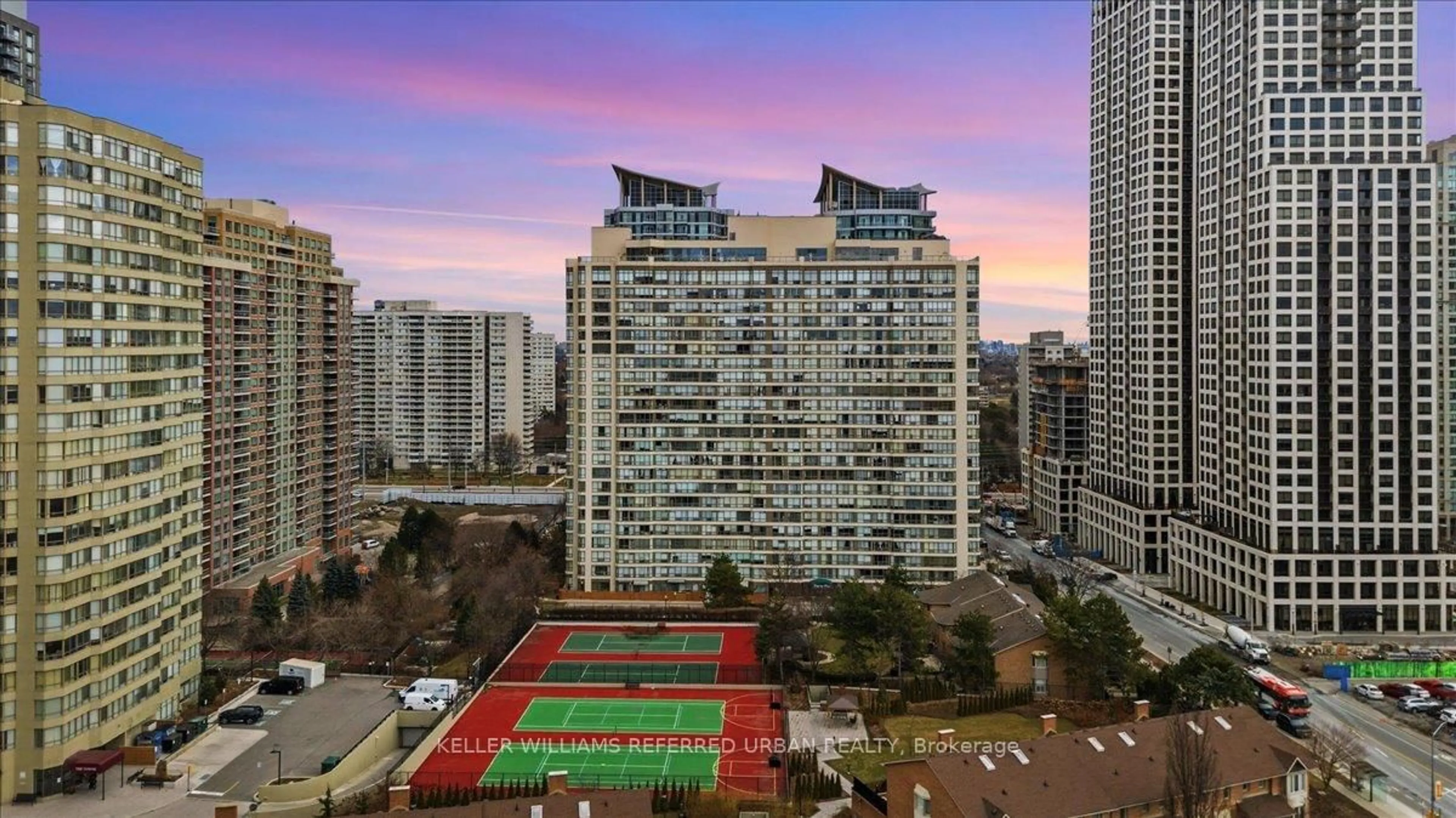 Unknown for 55 Elm Dr #910, Mississauga Ontario L5B 3Z3