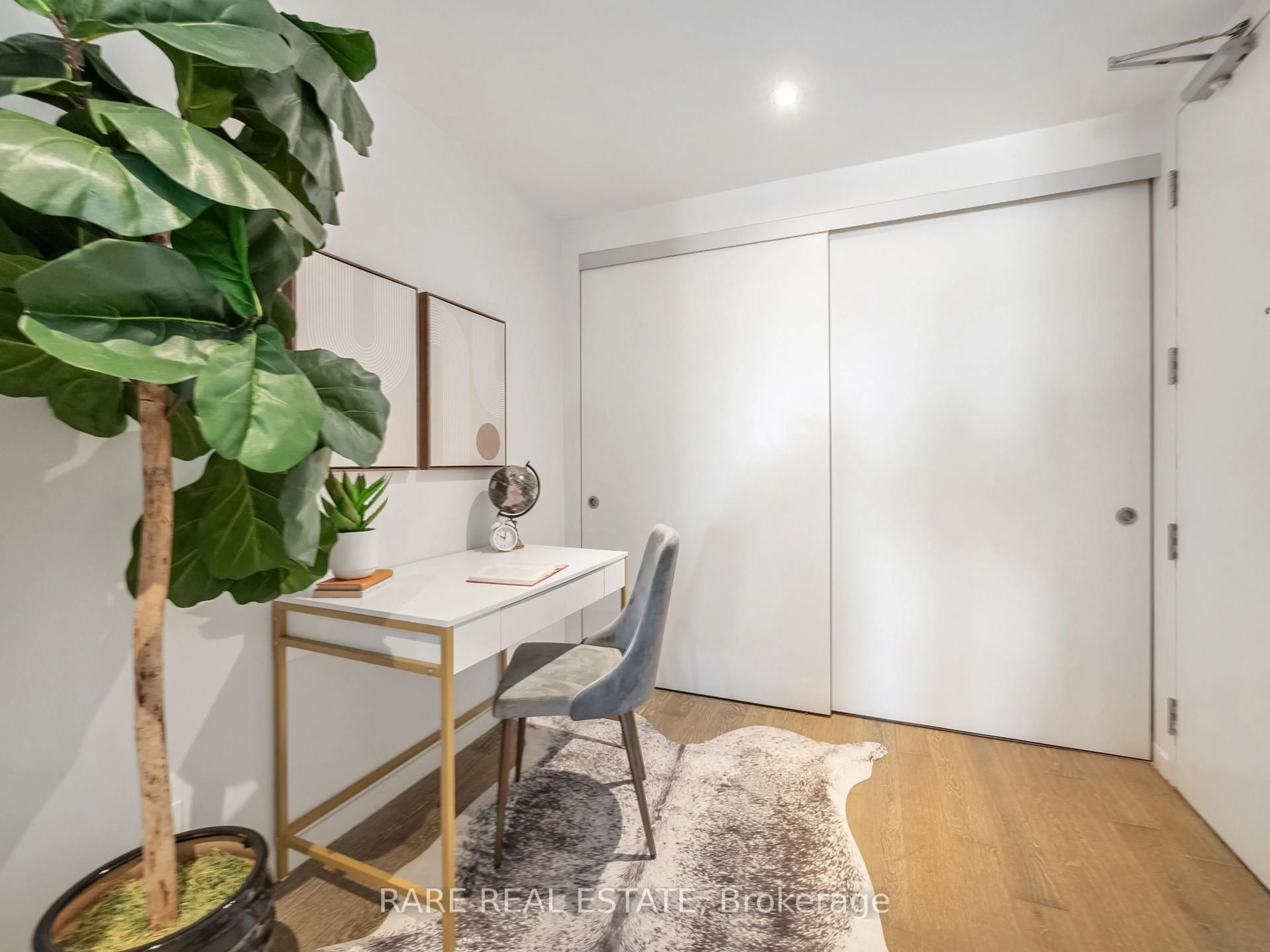 Unknown for 383 Sorauren Ave #608, Toronto Ontario M6R 0A4