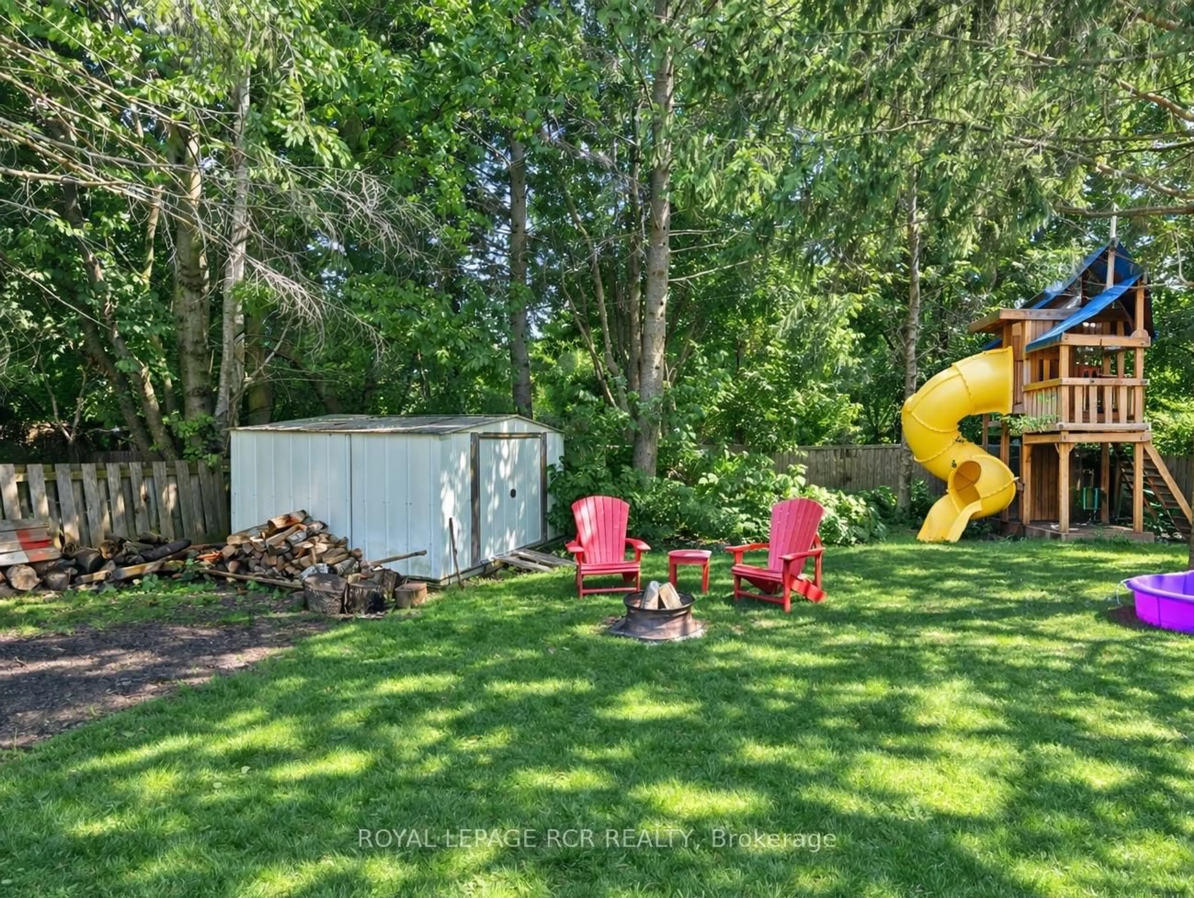 Shed for 88 Mccarthy St, Orangeville Ontario L9W 1B3