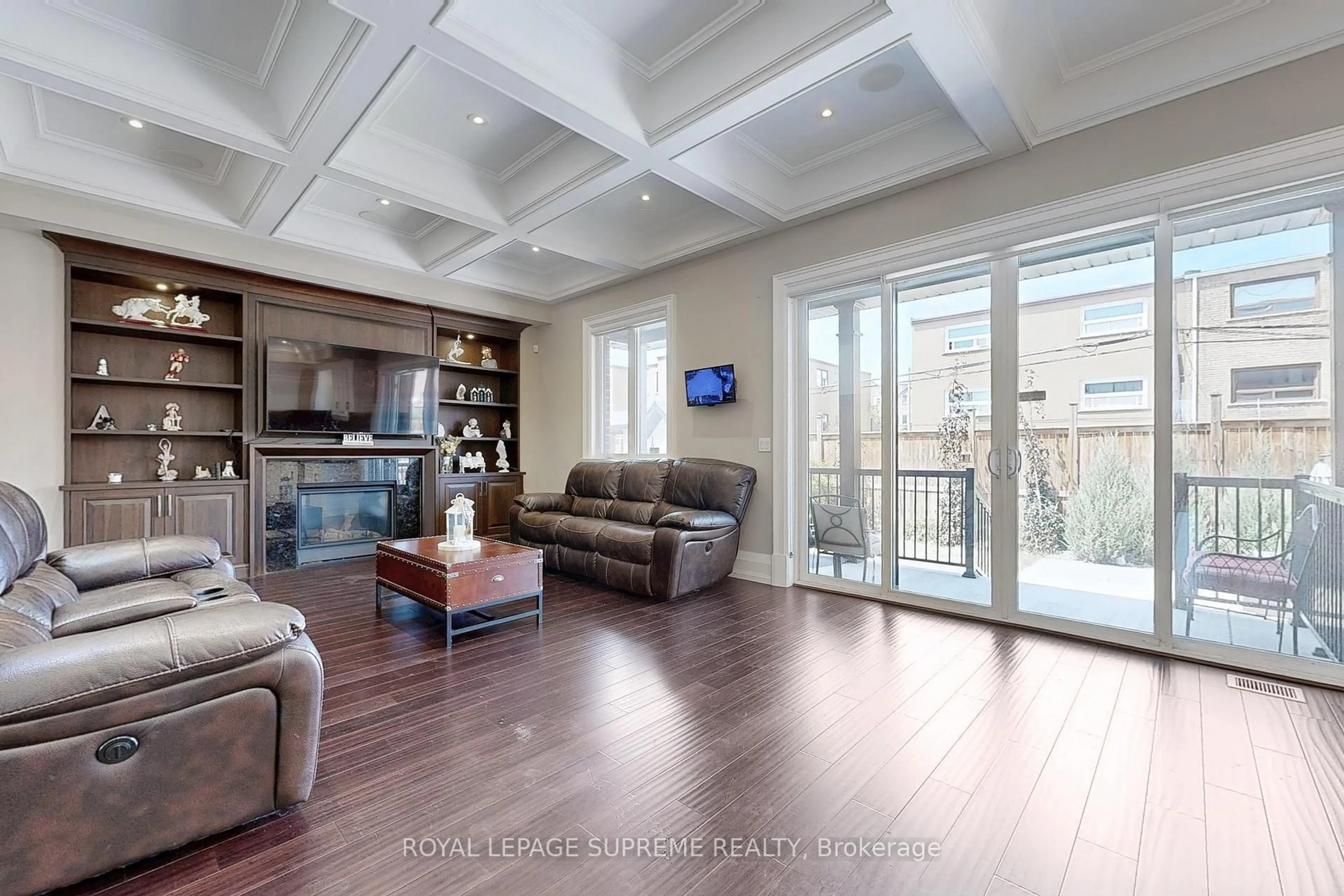 Living room with furniture, unknown for 52B Cork Ave, Toronto Ontario M6B 2X8