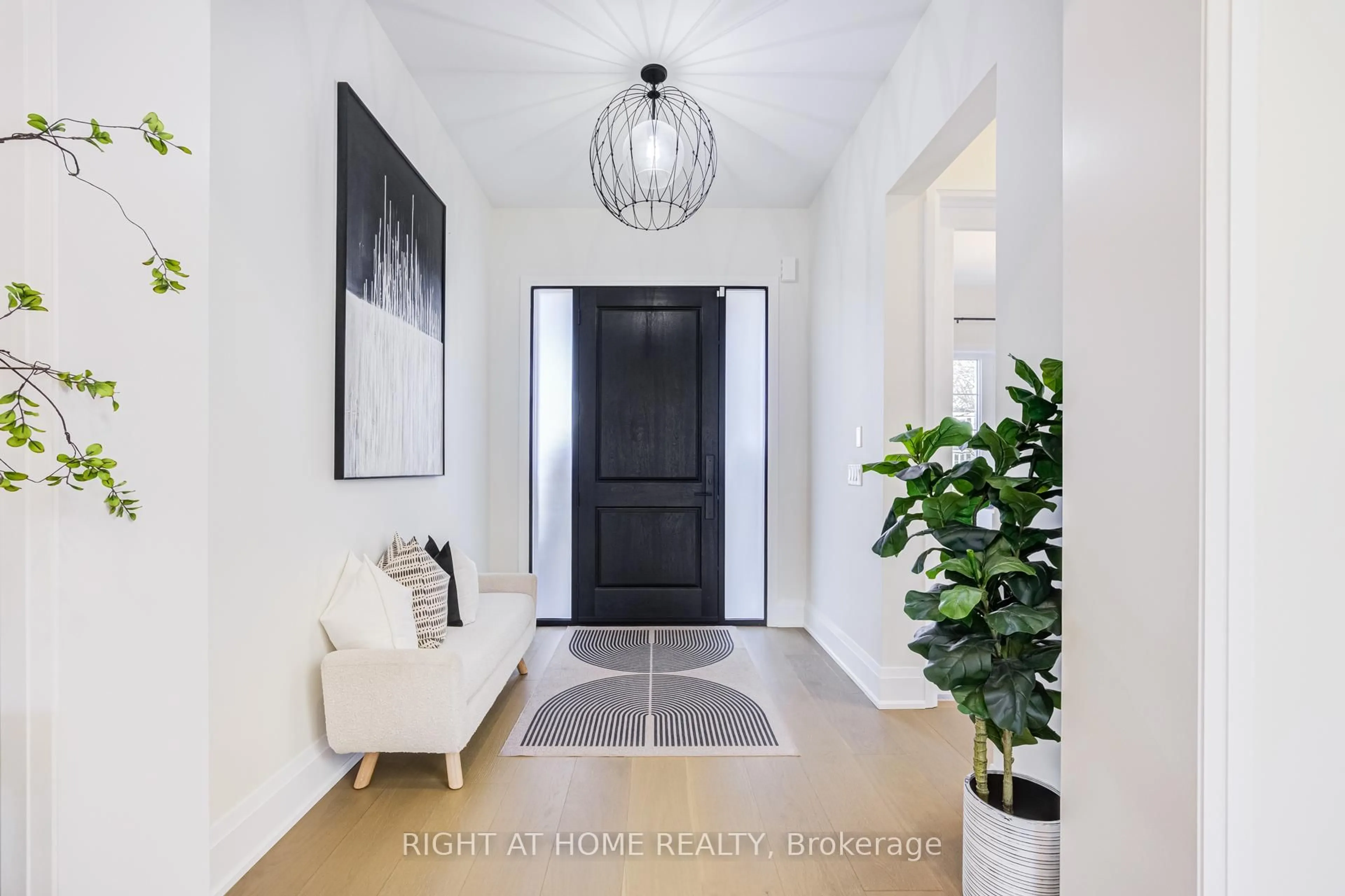 Indoor entryway for 206 Elmwood Cres, Milton Ontario L9T 1C4