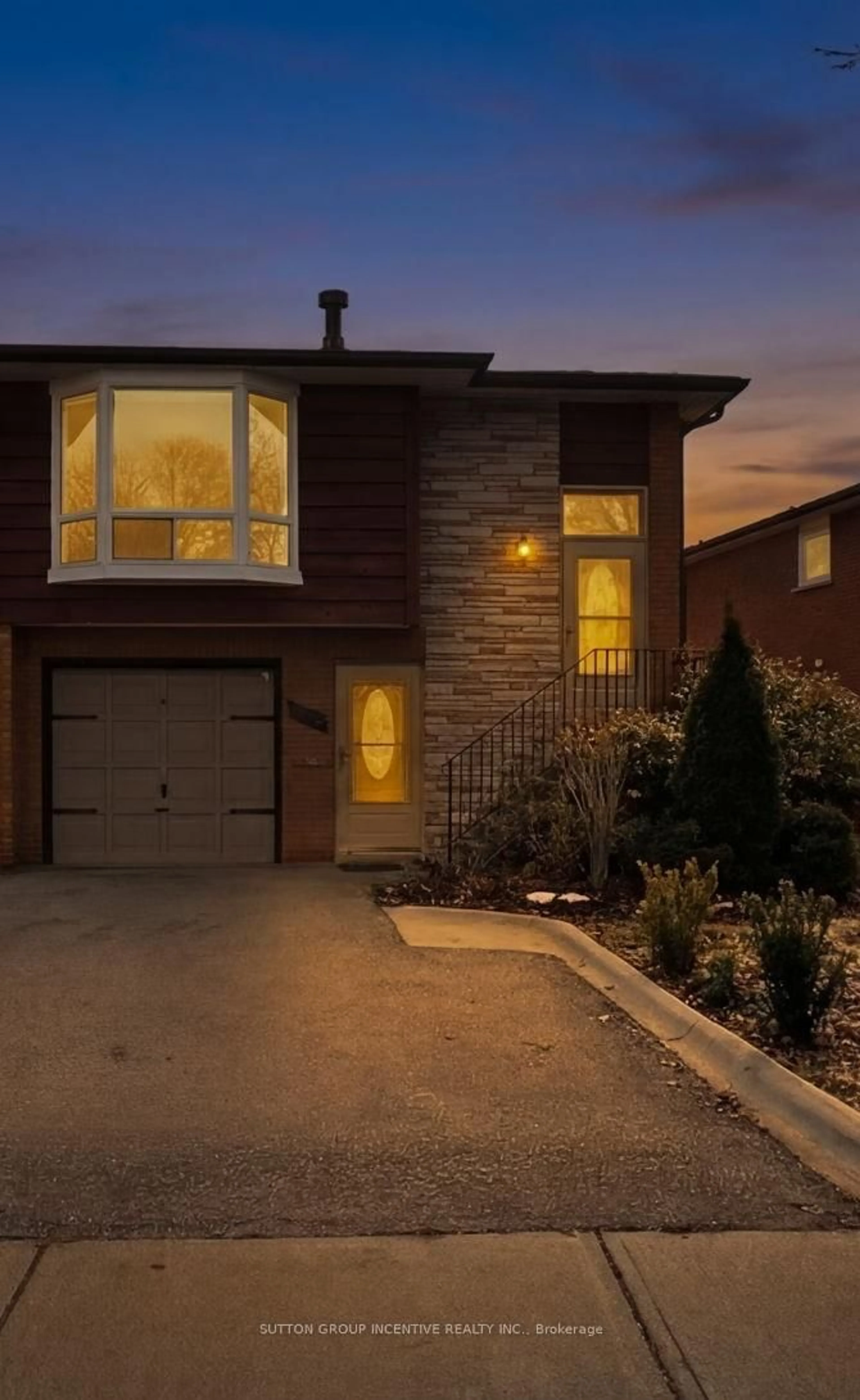 Home with brick exterior material, street for 161 Harold St, Brampton Ontario L6Y 2G3