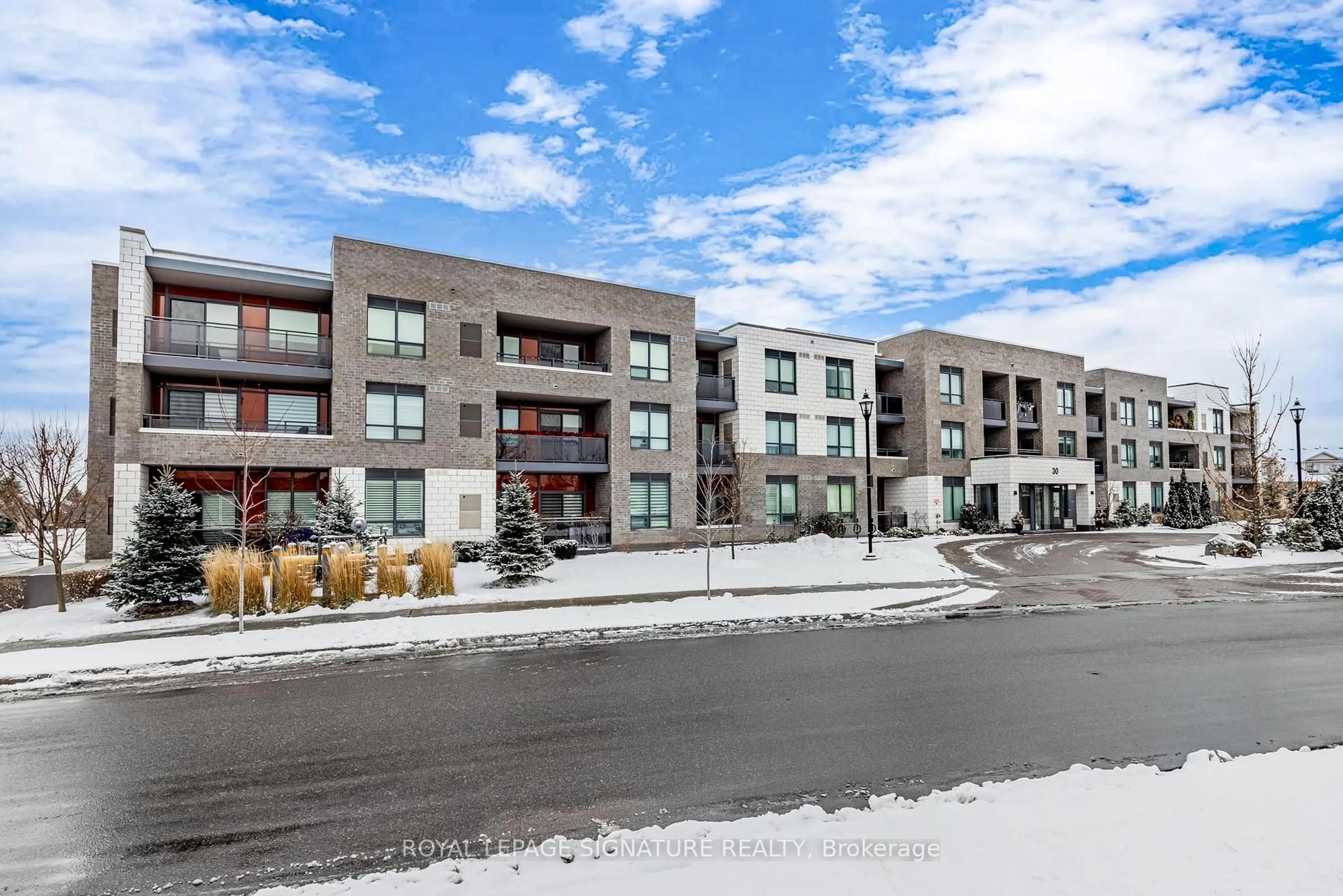 Unknown for 30 VIA ROSEDALE #316, Brampton Ontario L6R 3Z9