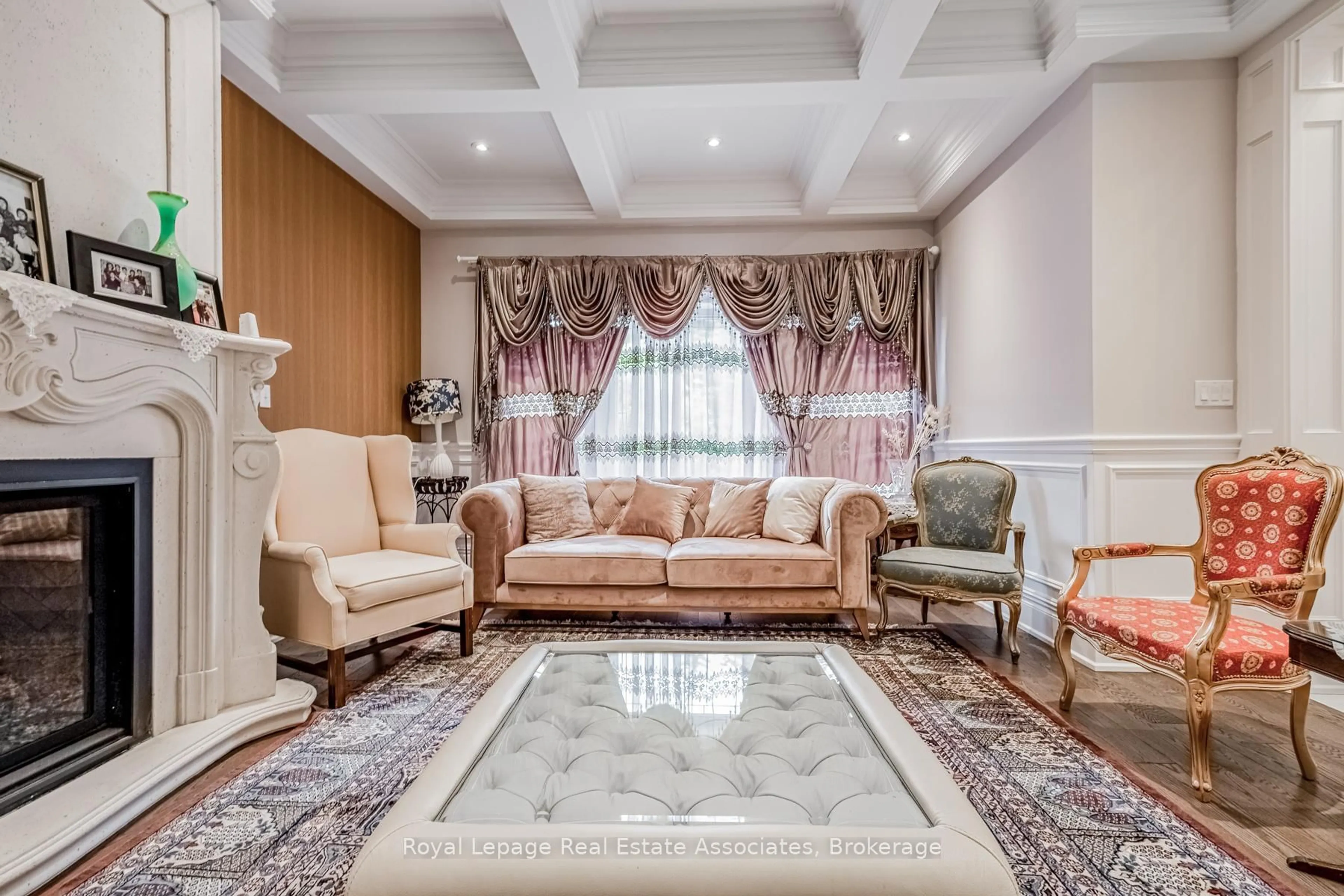 Living room with furniture, carpet floor for 96 Elmcrest Rd, Toronto Ontario M9C 3R9