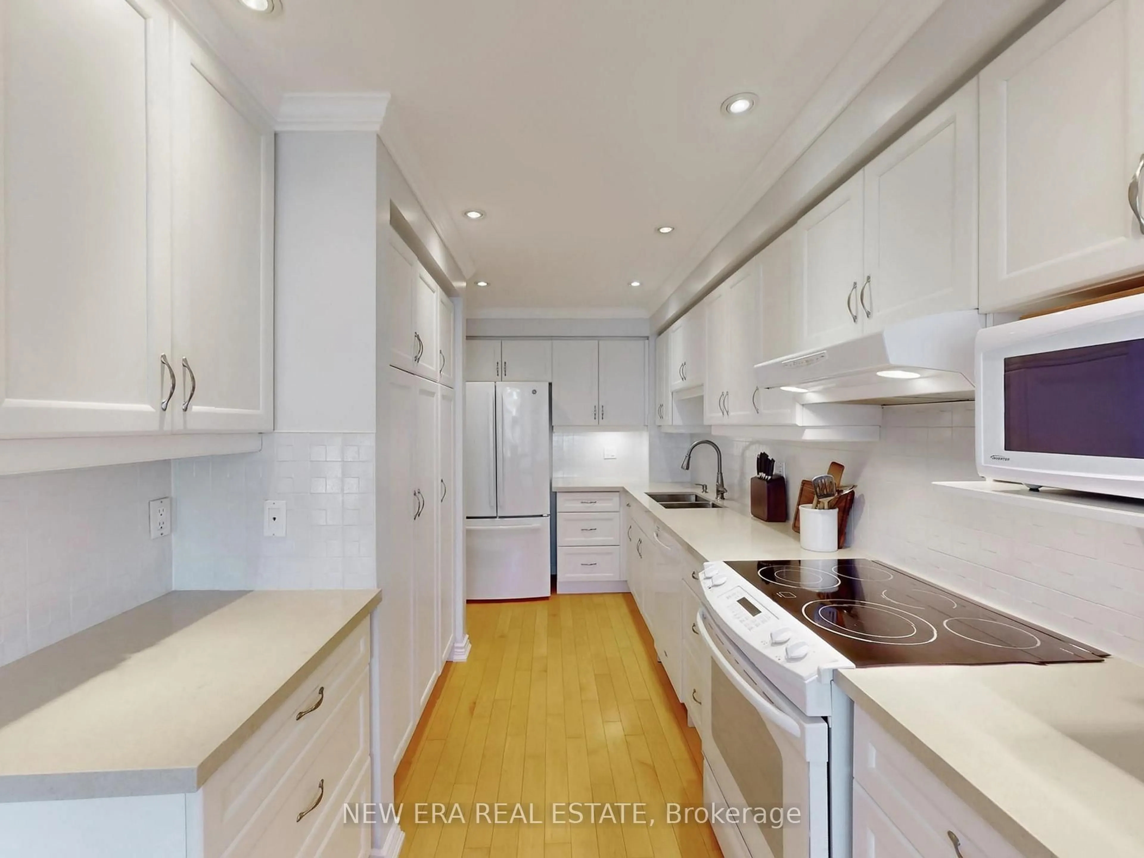 Unknown for 5490 Glen Erin Dr #18, Mississauga Ontario L5M 5R4