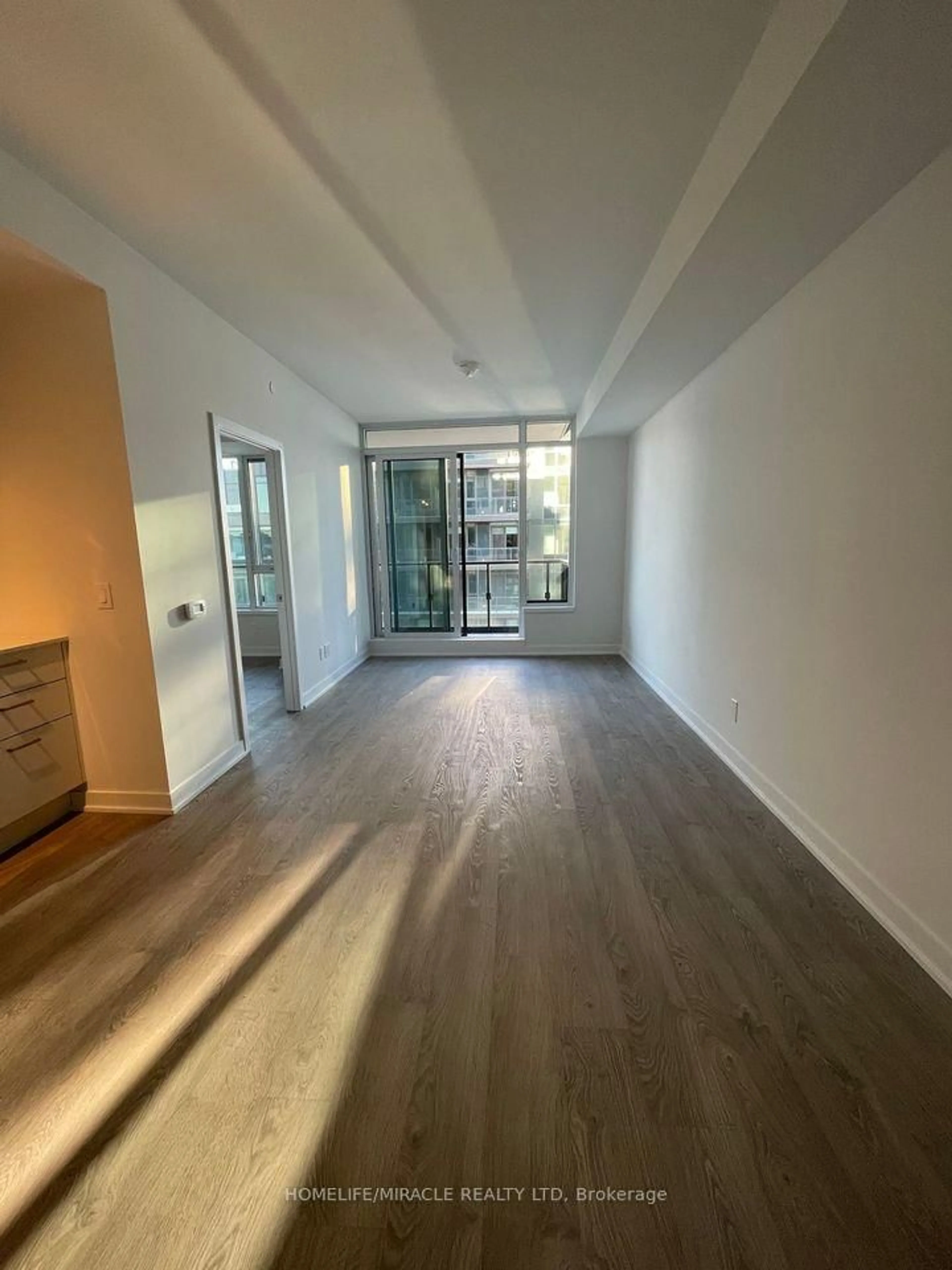 A pic of a room for 1928 Lake Shore Blvd #4105, Toronto Ontario M6S 0B1