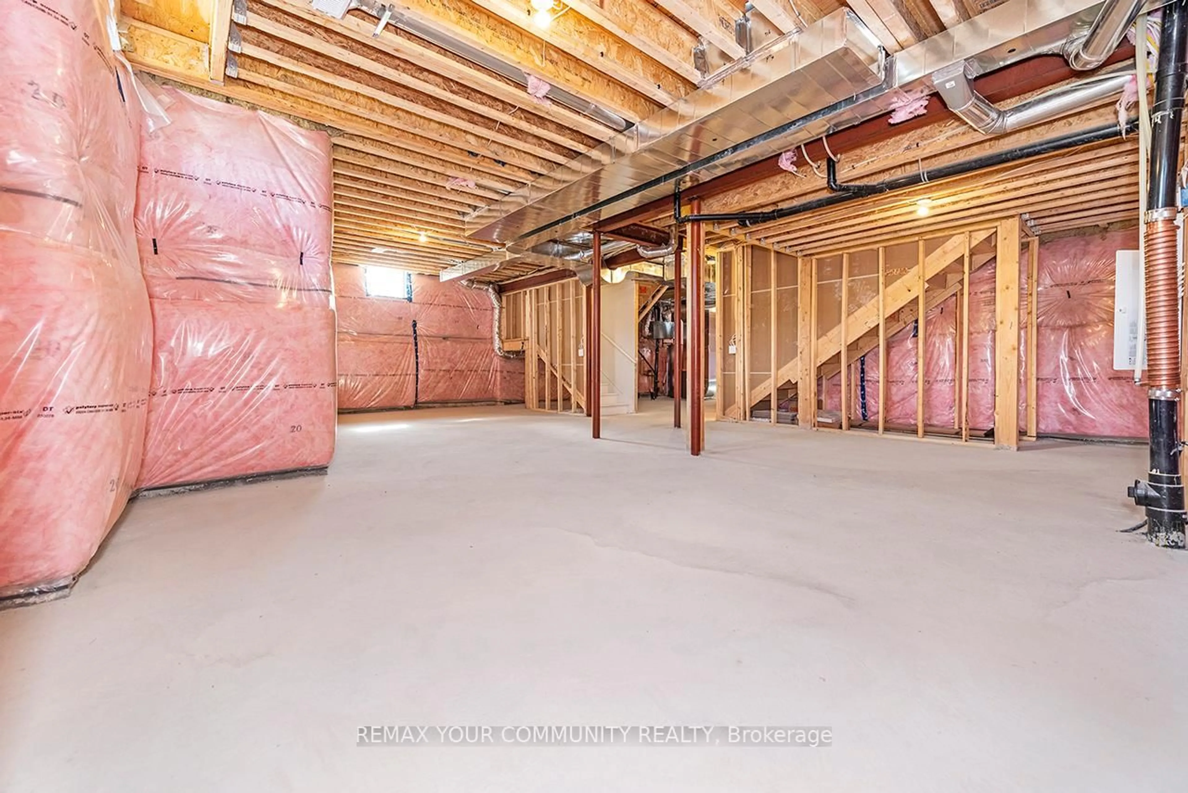 A pic of a room for 45 Raspberry Ridge Ave, Caledon Ontario L7C 4M9