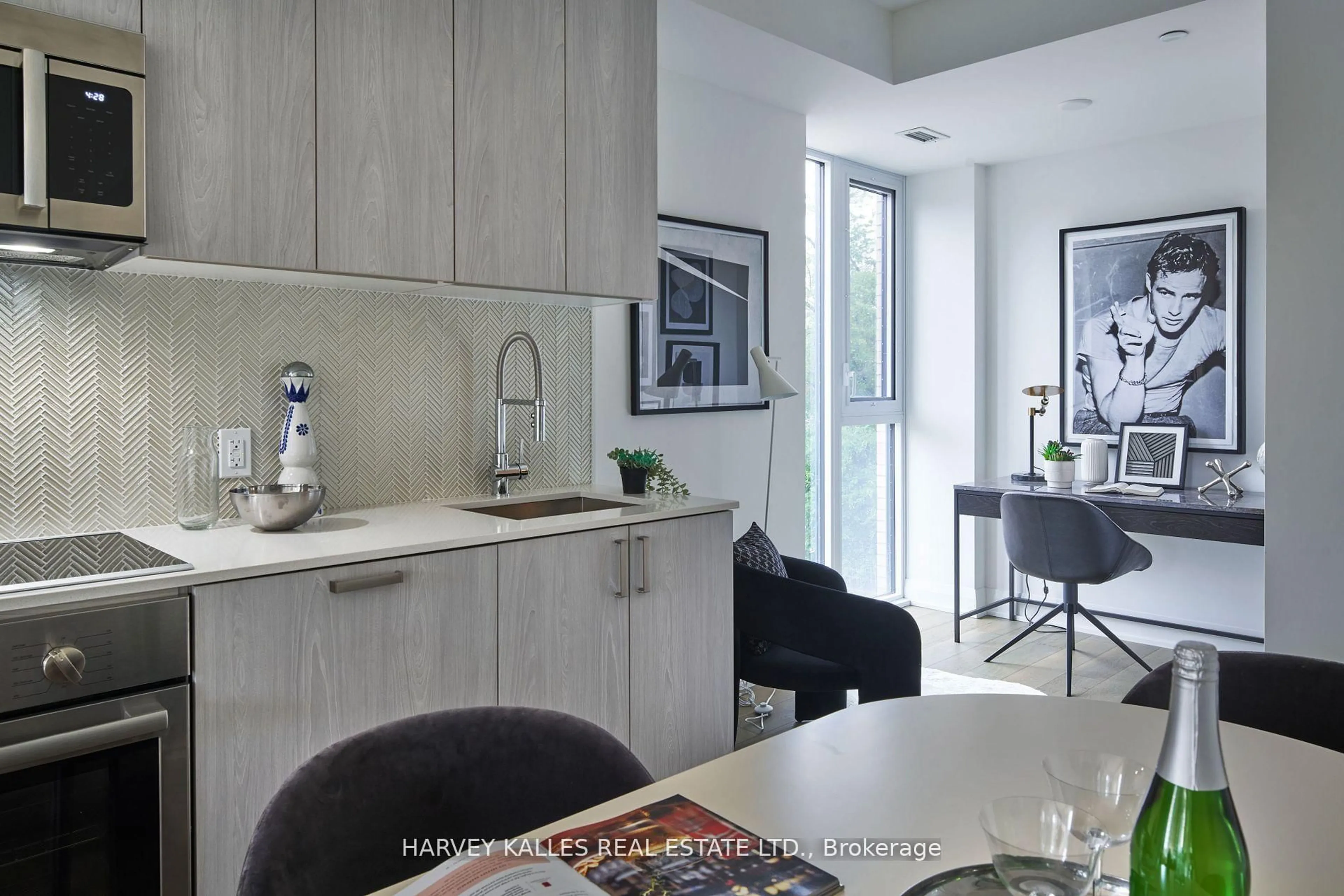 Contemporary kitchen, ceramic/tile floor for 293 The Kingsway #305, Toronto Ontario M9A 3A9