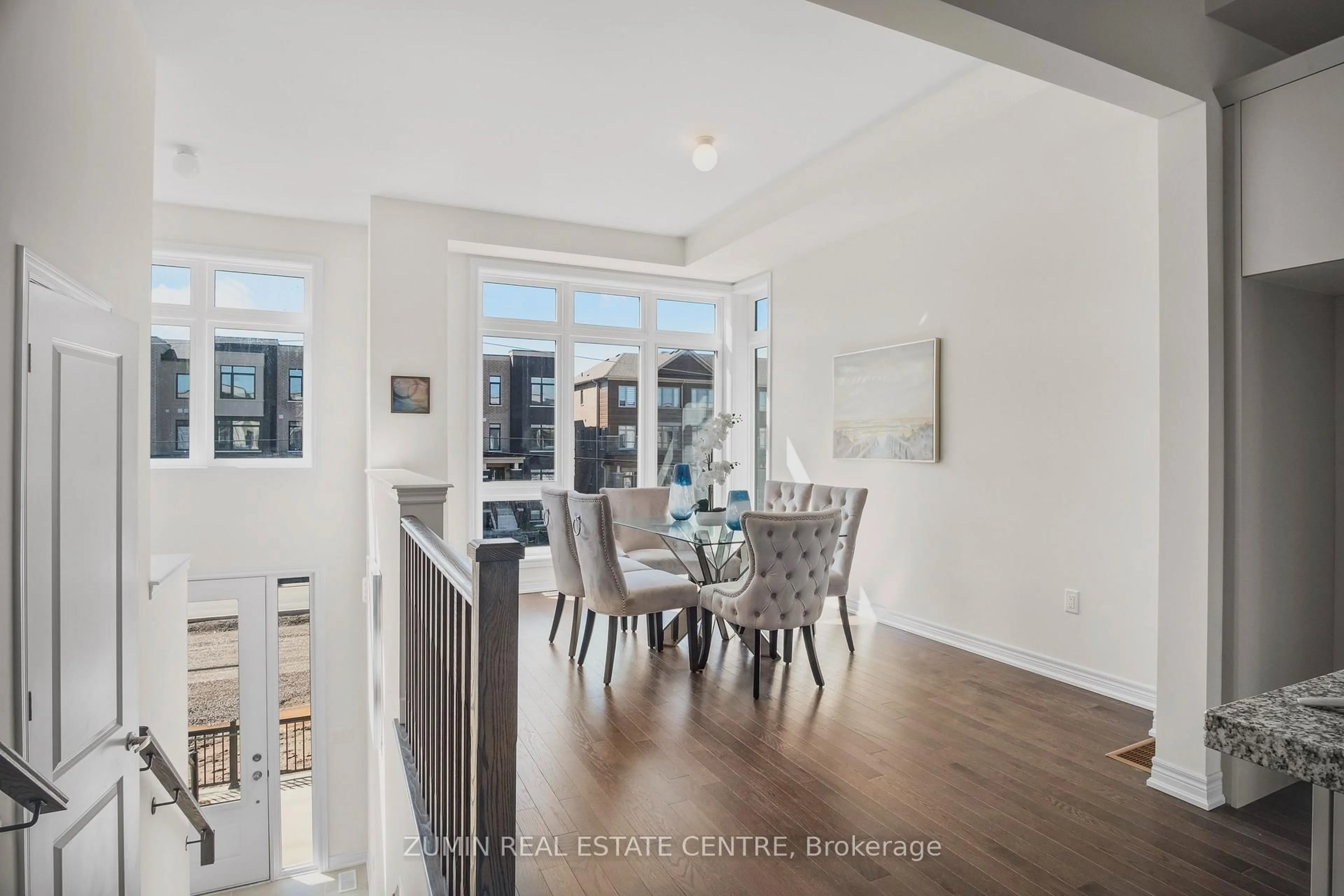 Dining room, unknown for 3189 Sixth Line, Oakville Ontario L6H 0V7