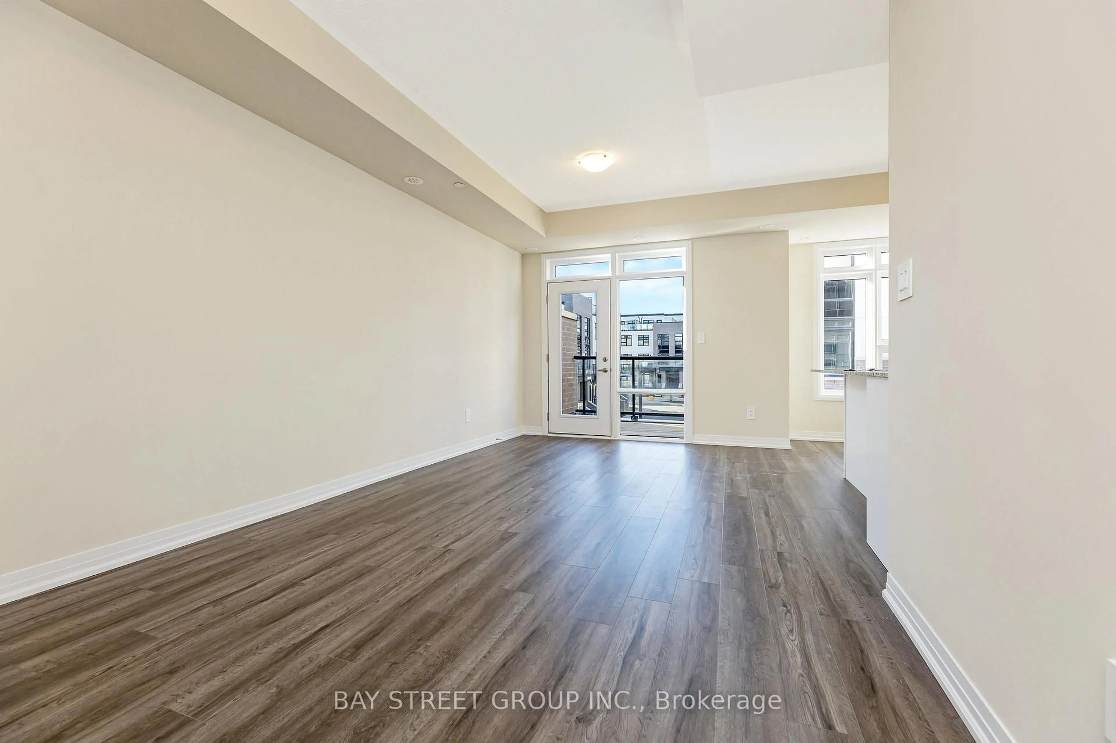 A pic of a room for 1573 Rose Way #111, Milton Ontario L9E 1N4