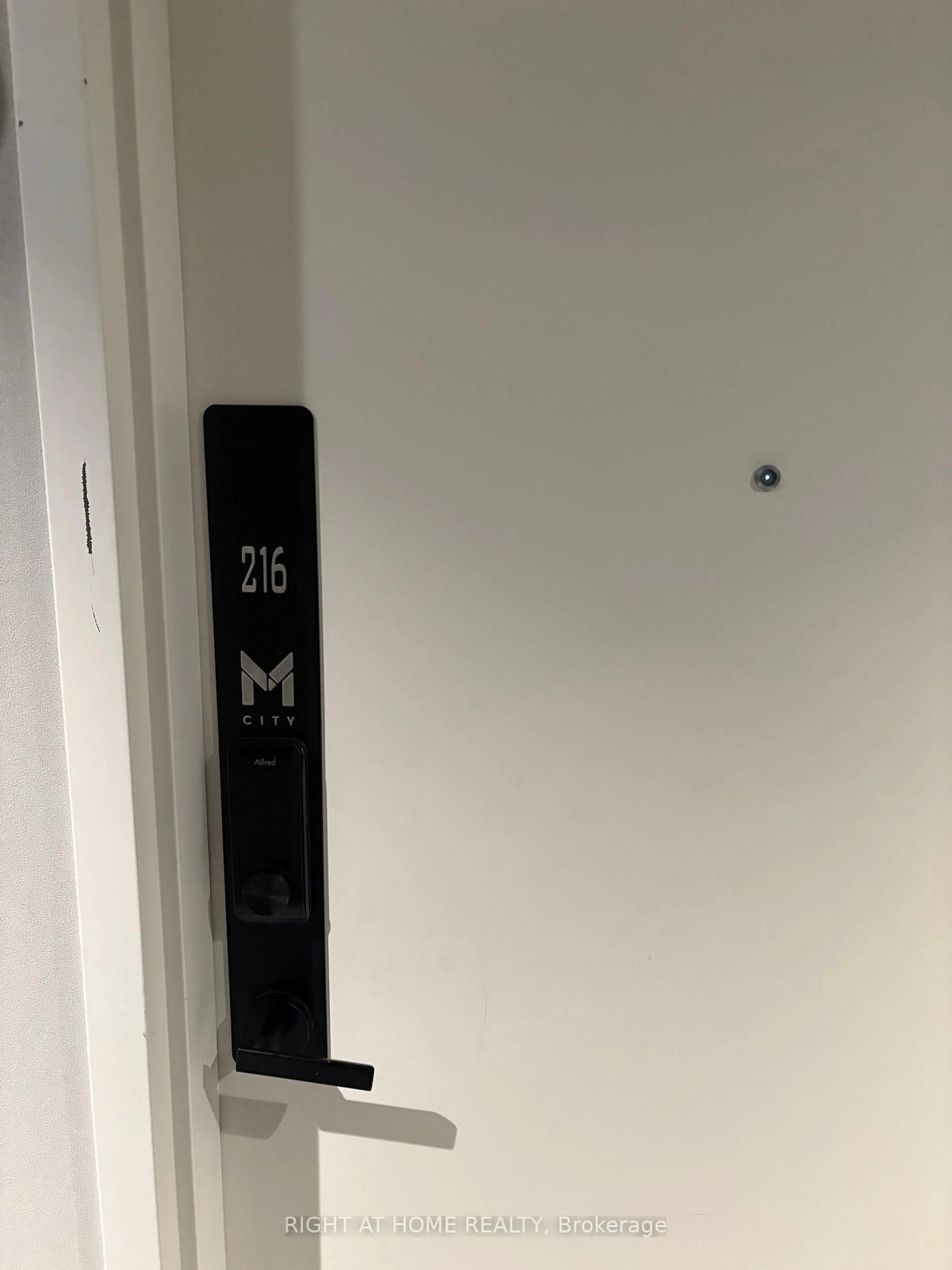 A pic of a room for 3883 Quartz Rd #216, Mississauga Ontario L5B 0M4