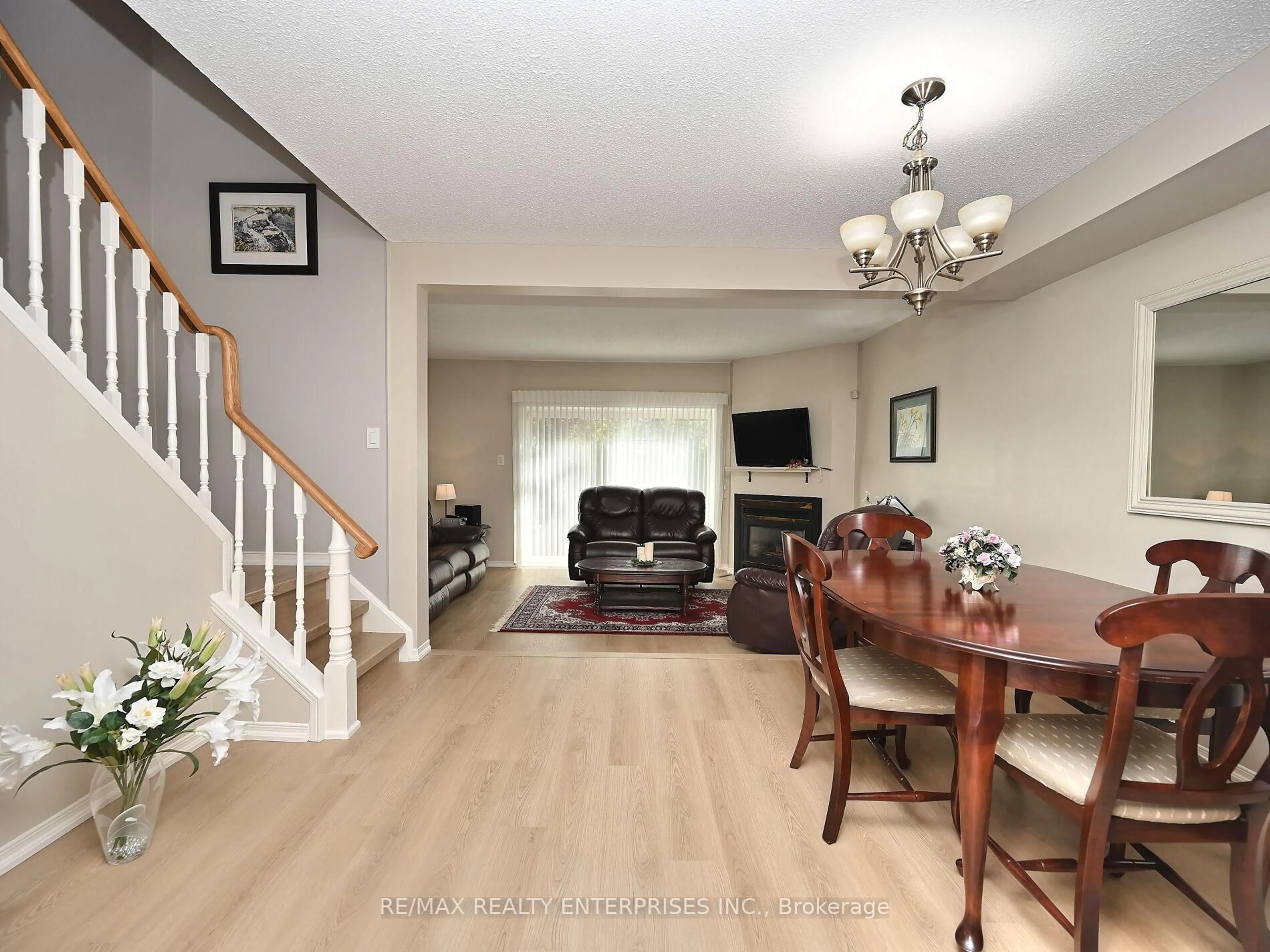 Unknown for 2205 South Millway Rd #114, Mississauga Ontario L5L 3T2