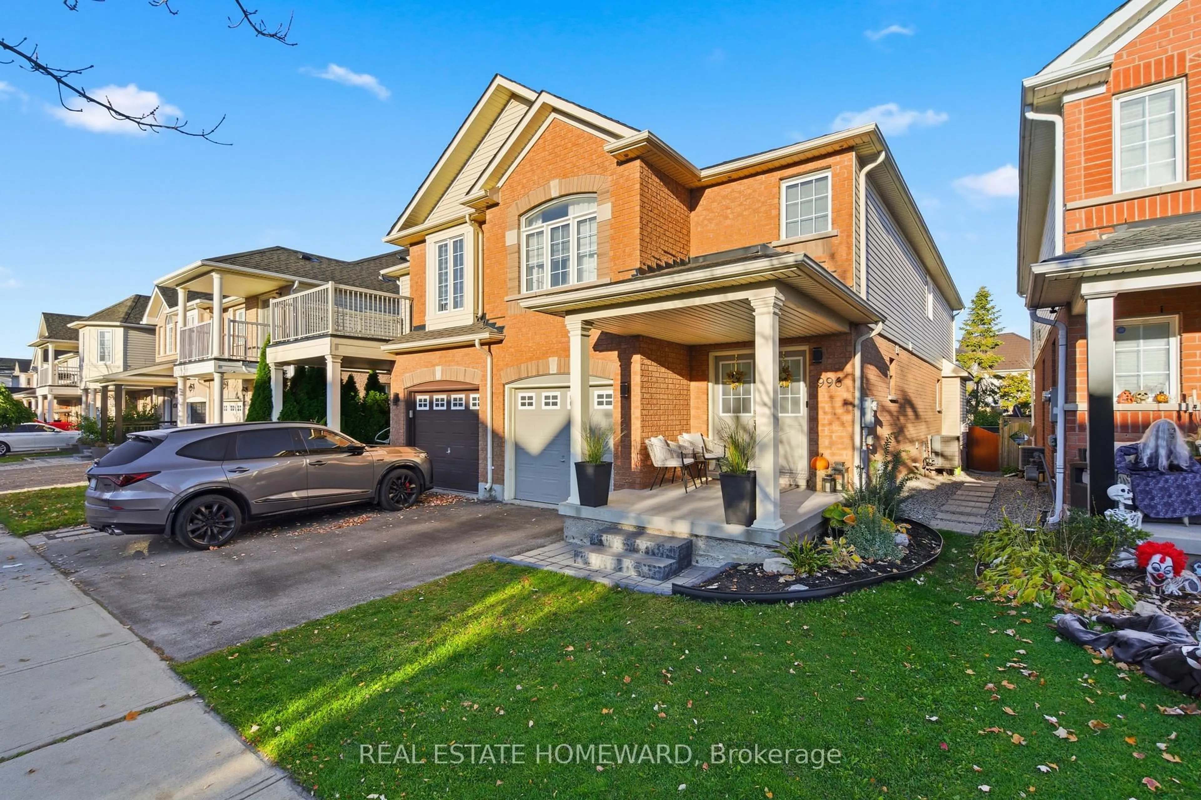 Home with brick exterior material, street for 996 Donnelly St, Milton Ontario L9T 0A1