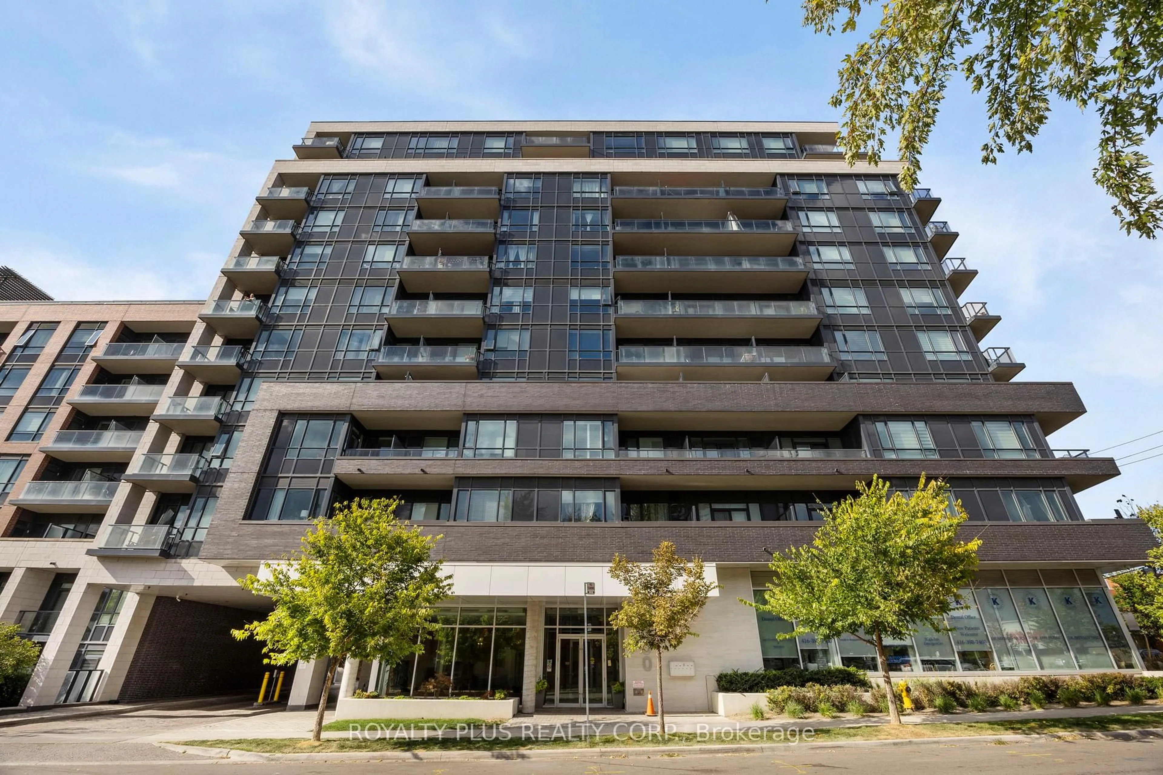 Indoor foyer for 2800 Keele St #407, Toronto Ontario M3M 0B8