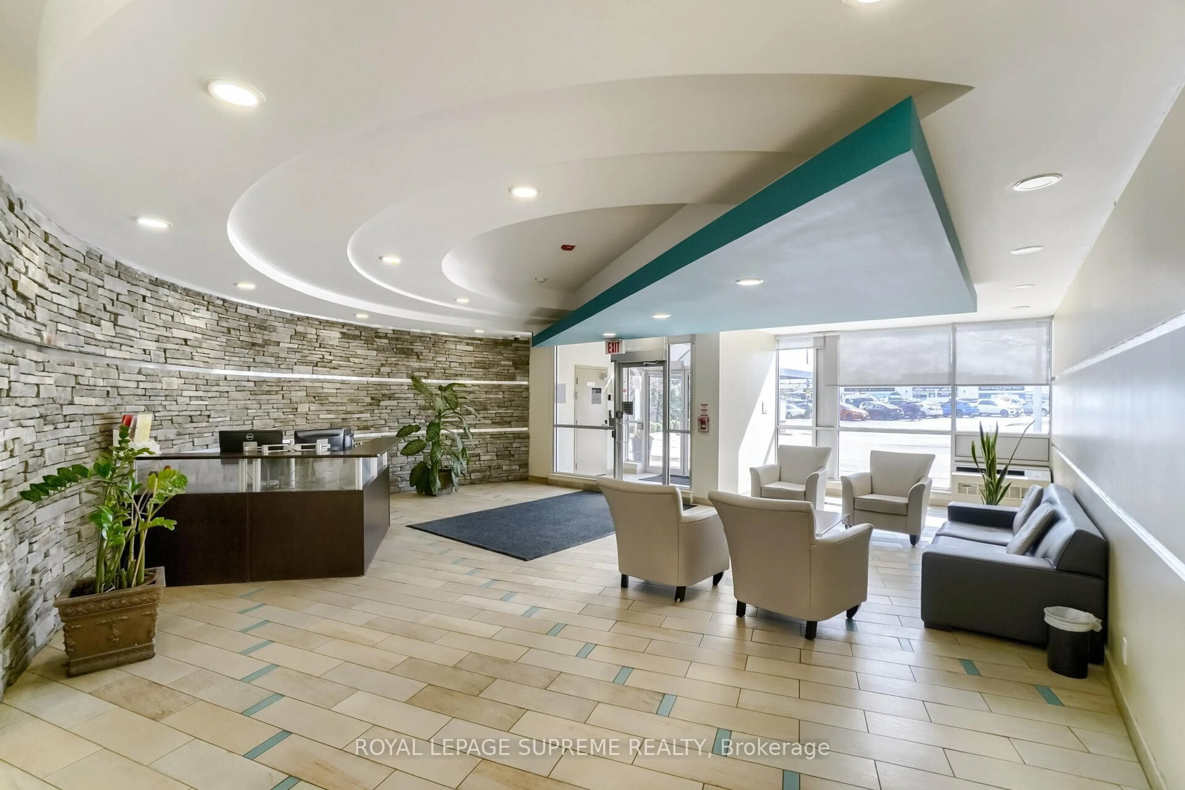 Lobby for 1600 Keele St #605, Toronto Ontario M6N 5J1