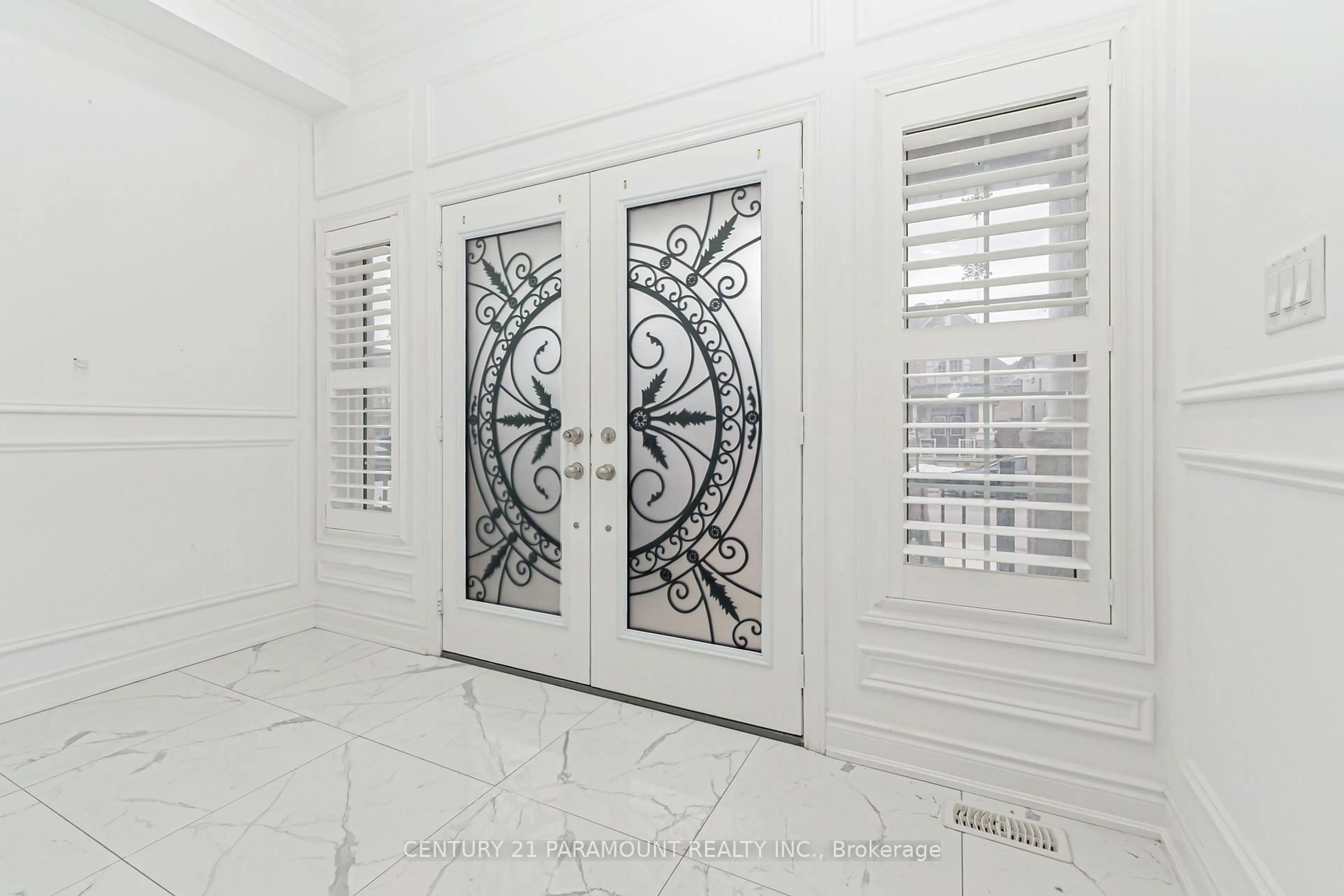 Unknown for 28 Clockwork Dr, Brampton Ontario L7A 4R8