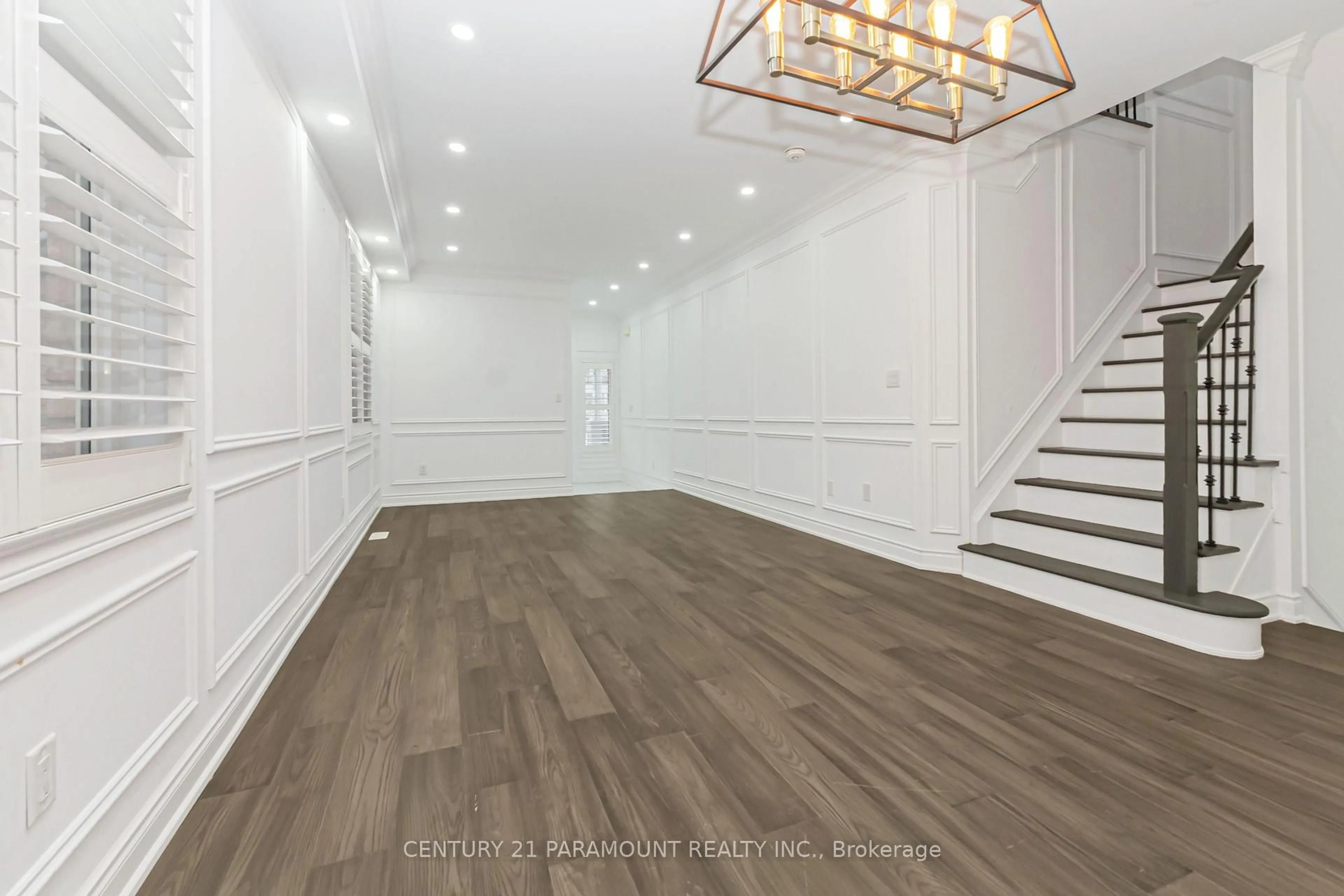 Unknown for 28 Clockwork Dr, Brampton Ontario L7A 4R8