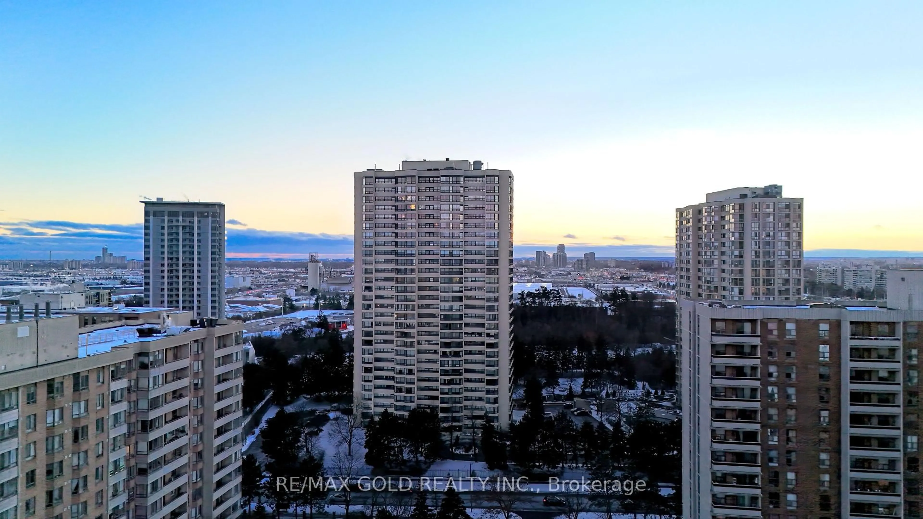 Unknown for 8 Lisa St #1602, Brampton Ontario L6T 4S6