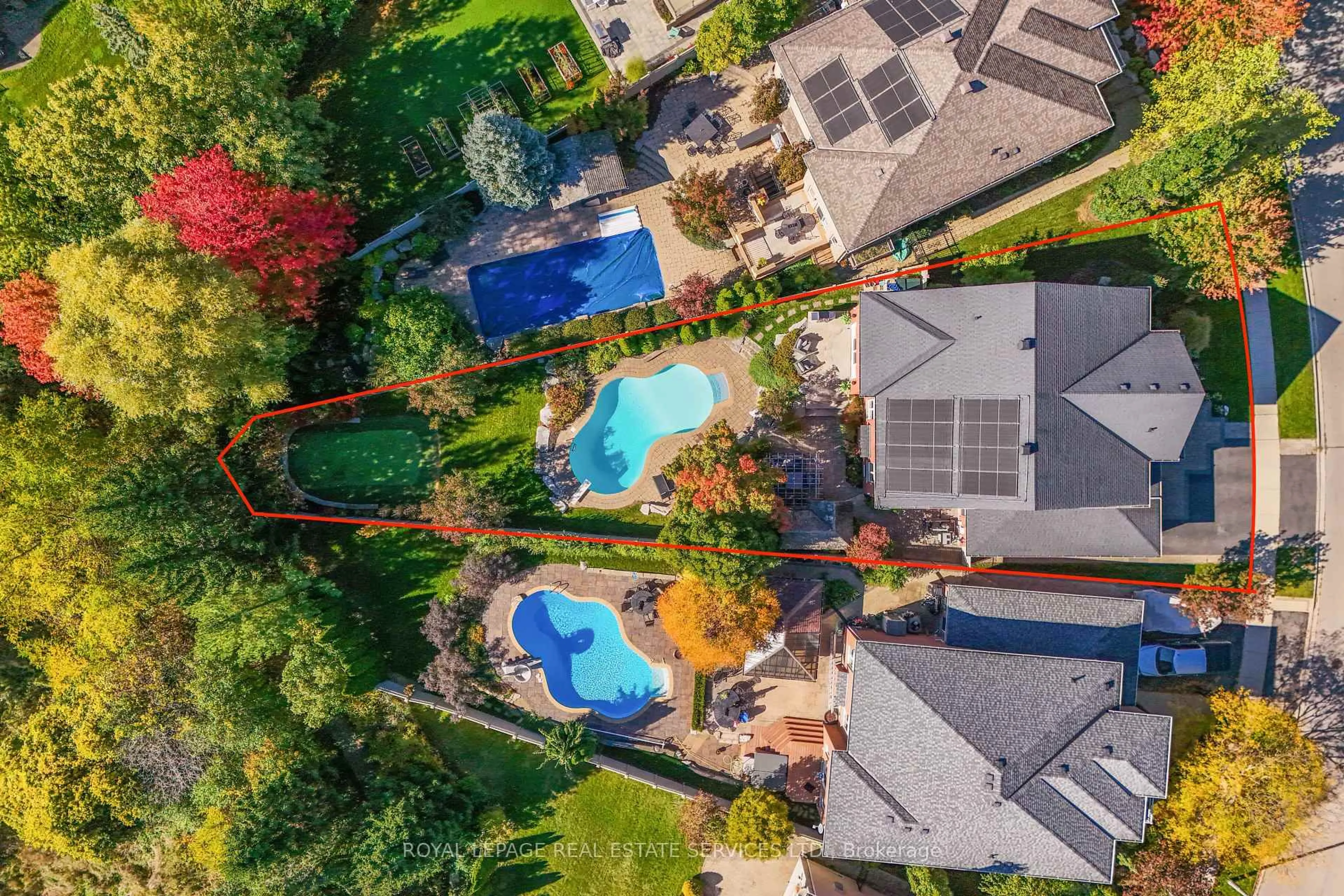 Unknown for 2530 Hemmford Dr, Oakville Ontario L6M 4R7