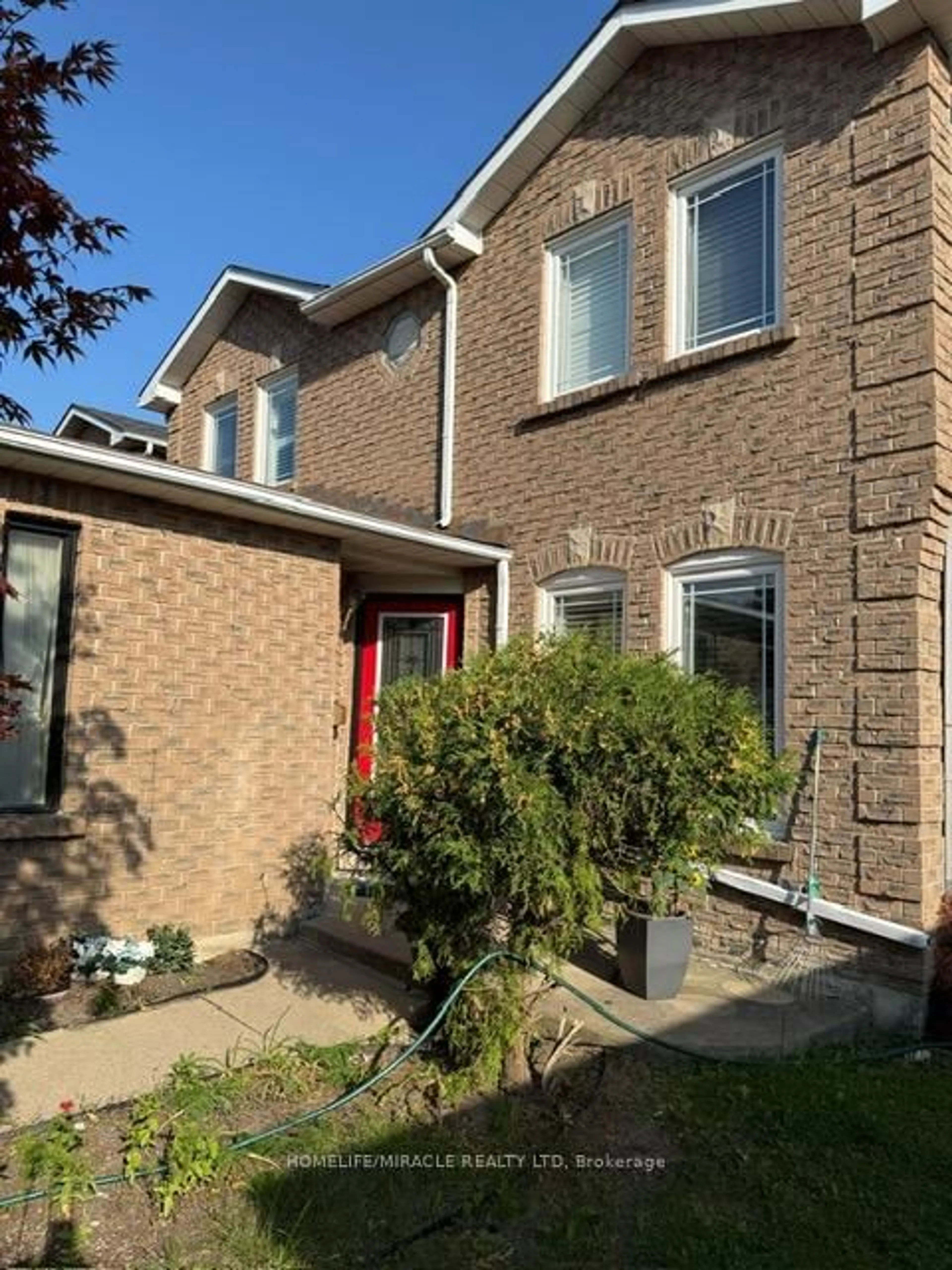 Unknown for 6296 Prairie Circ, Mississauga Ontario L5N 5Y7