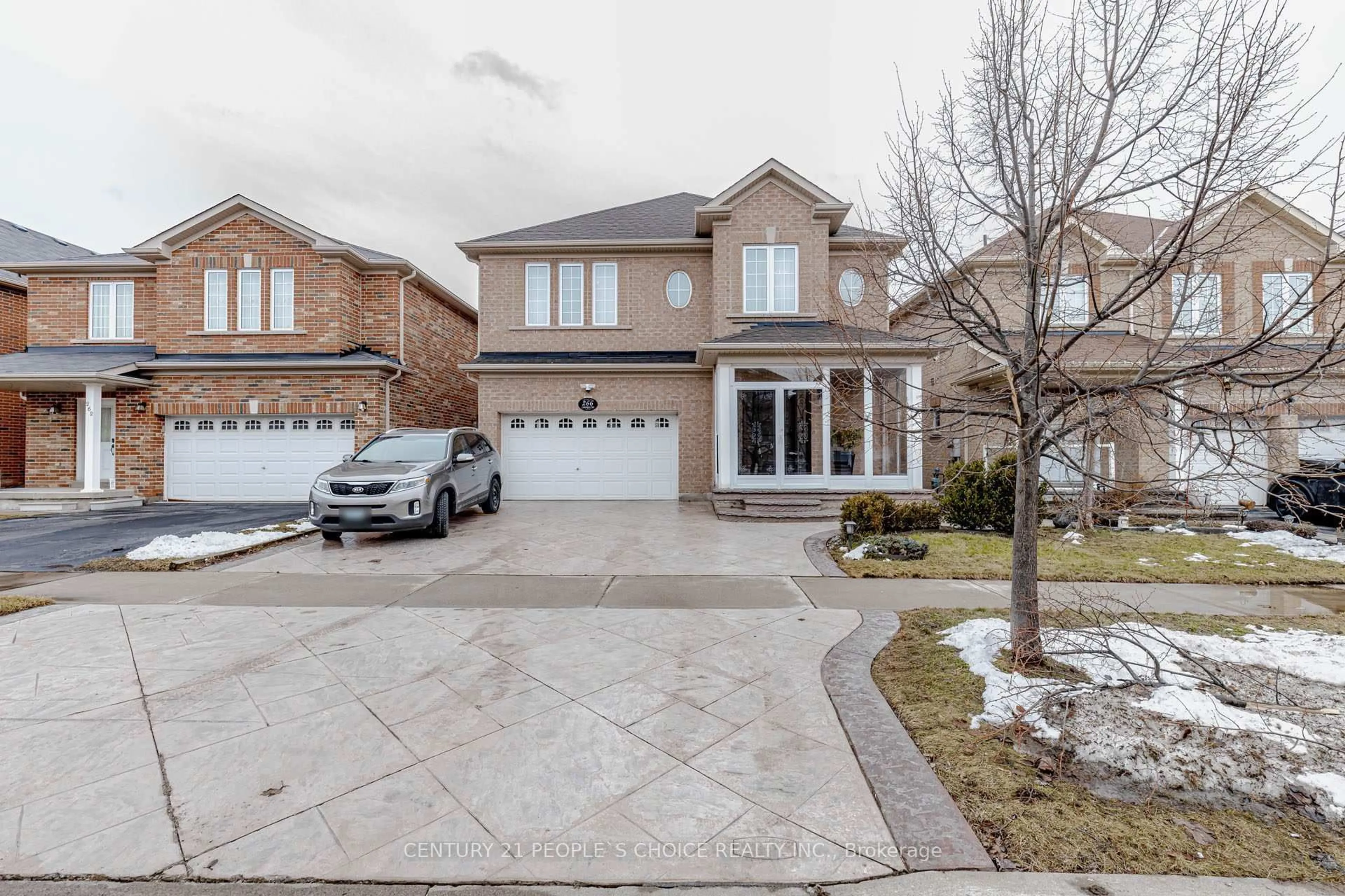 Unknown for 266 Comiskey Cres, Mississauga Ontario L5W 0C4