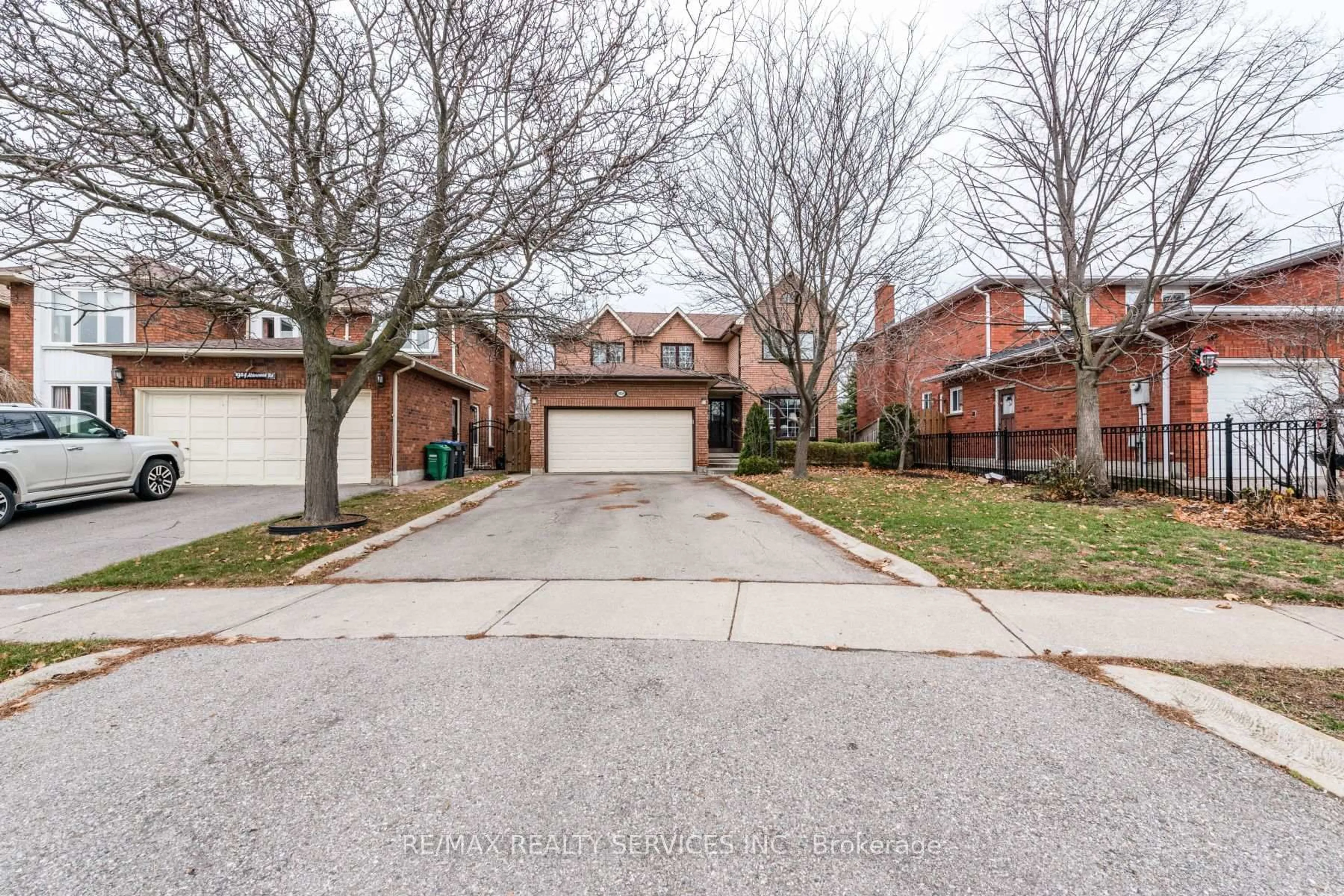 Home with brick exterior material, street for 1928 Aldermead Rd, Mississauga Ontario L5M 2Z9